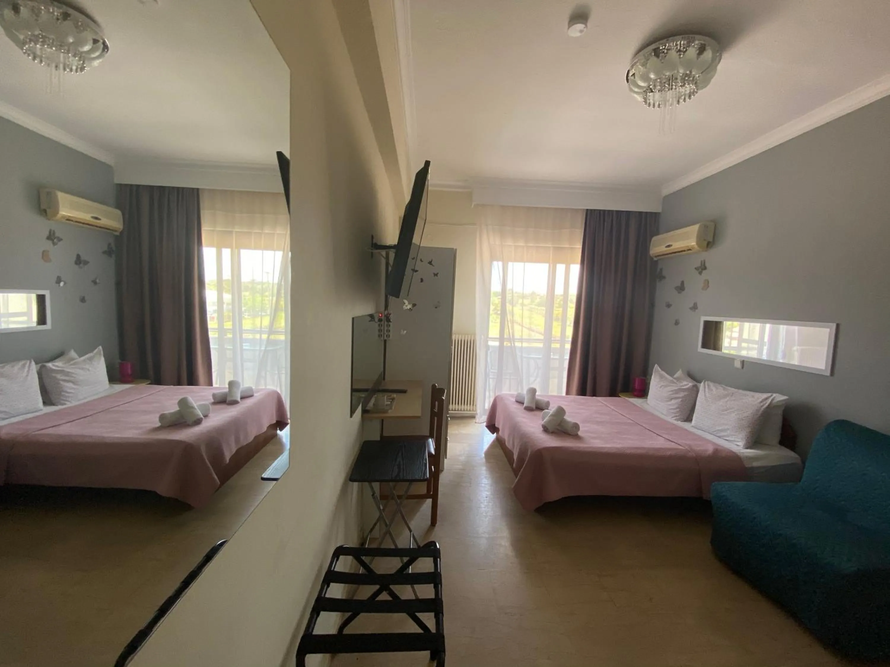Bed in Alexander Apartments