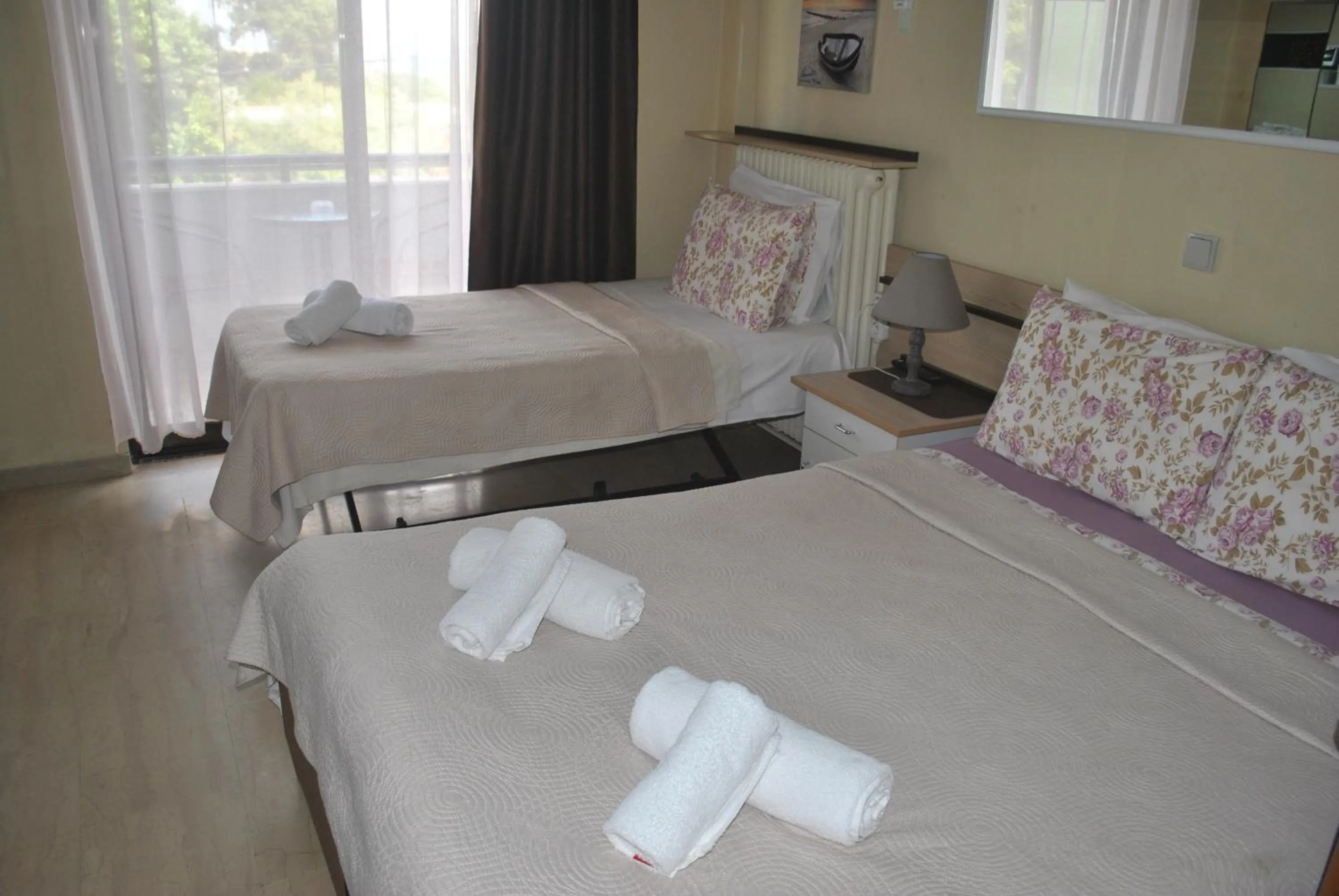 Bed in Alexander Apartments