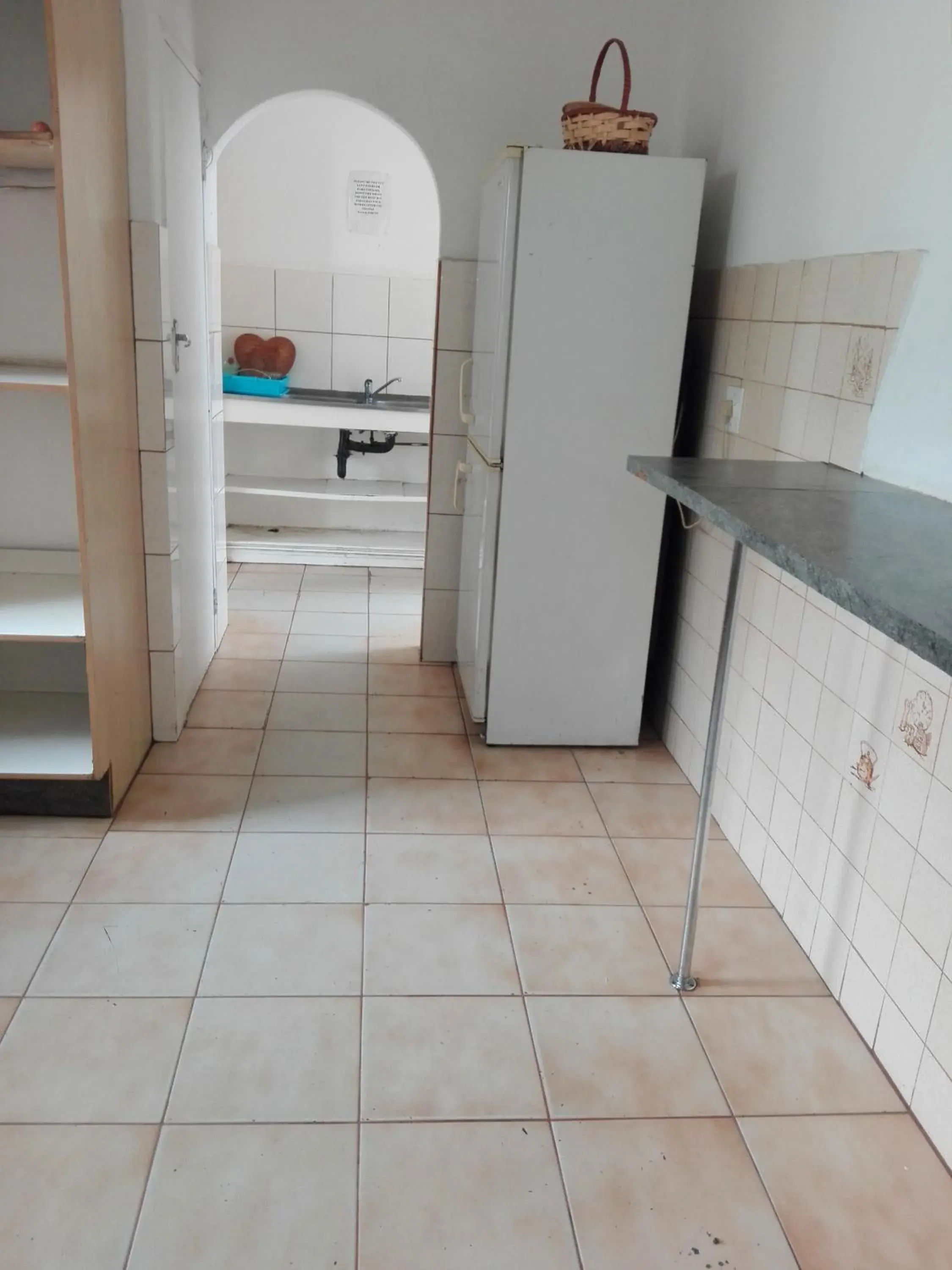 Double Room with Private Bathroom in Fourways Johannesburg Hostel Double Room with Private Bathroom in Fourways Johannesburg Hostel