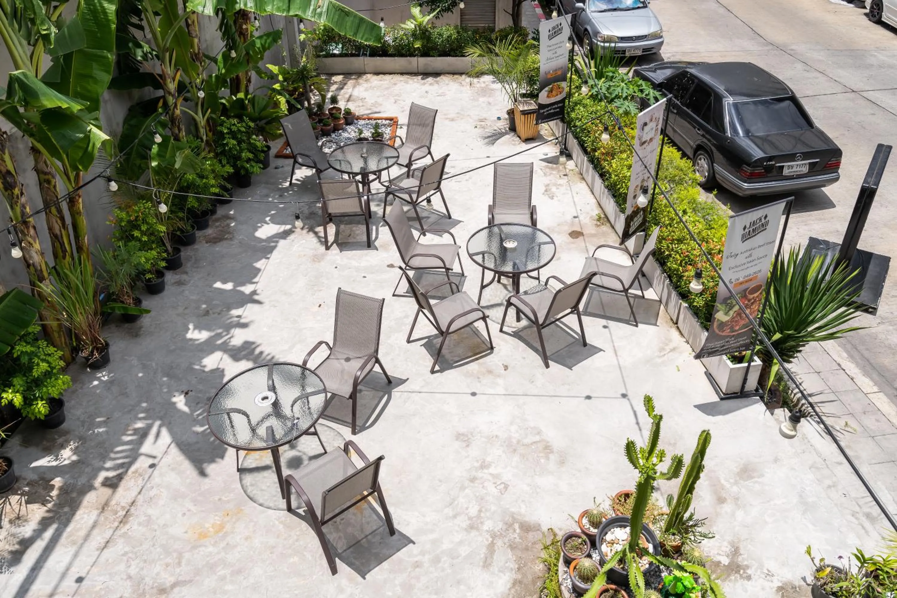 Garden view in W Station