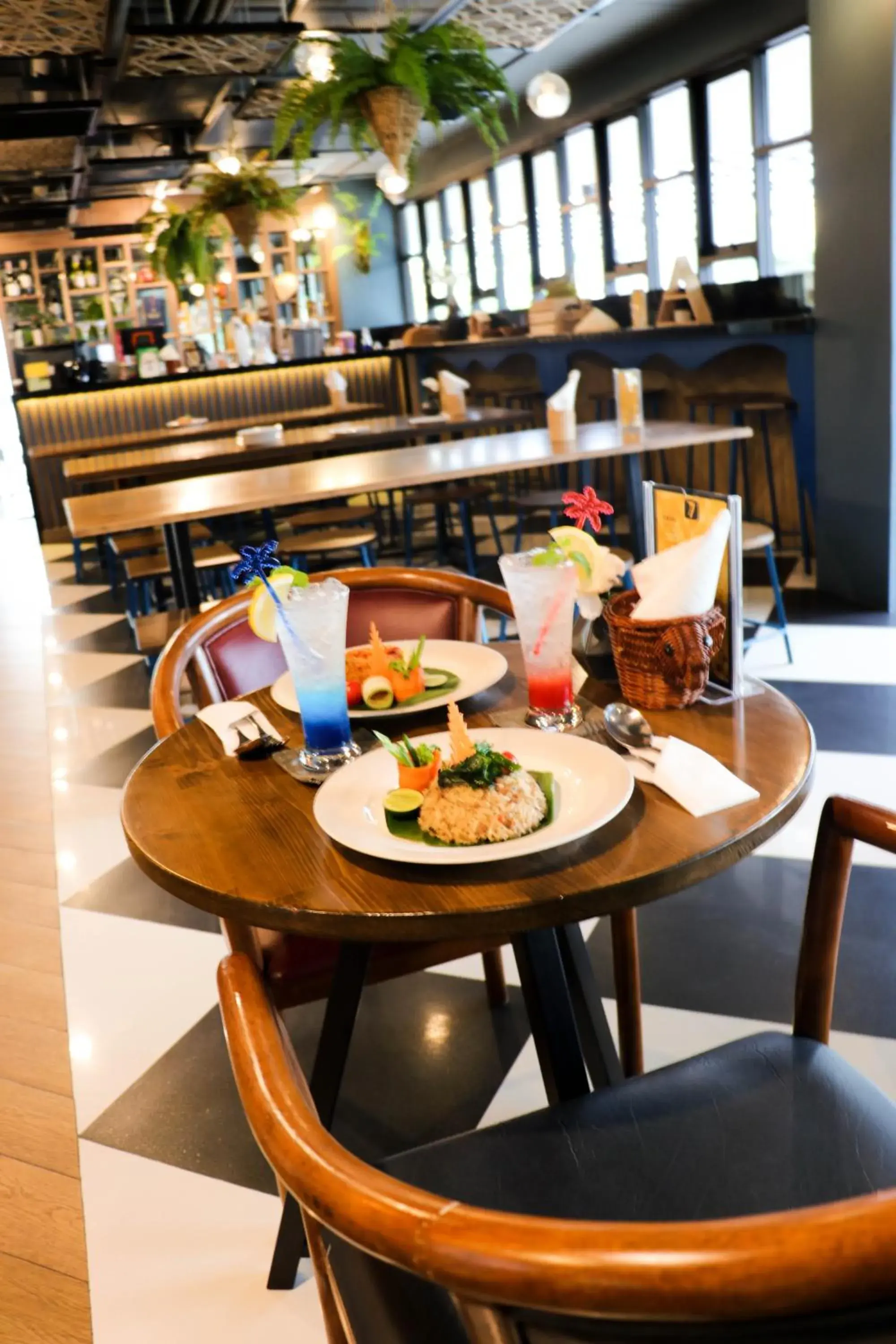 Lounge or bar in W Station Lounge or bar in W Station