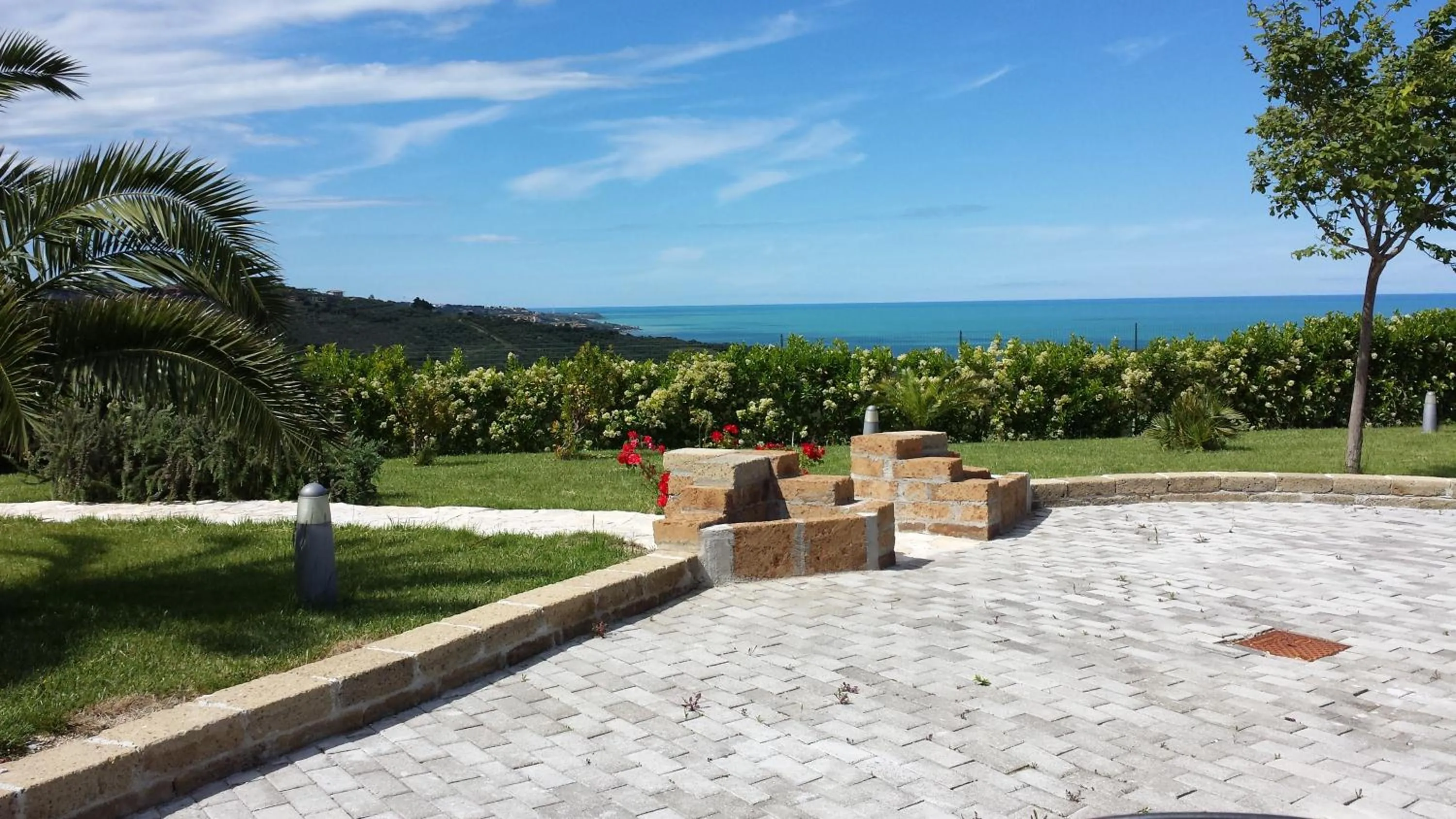 Property building in Colle Selvotta