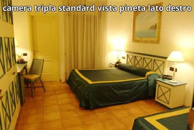 Photo of the whole room, Bed in Hotel Club Sabbiadoro