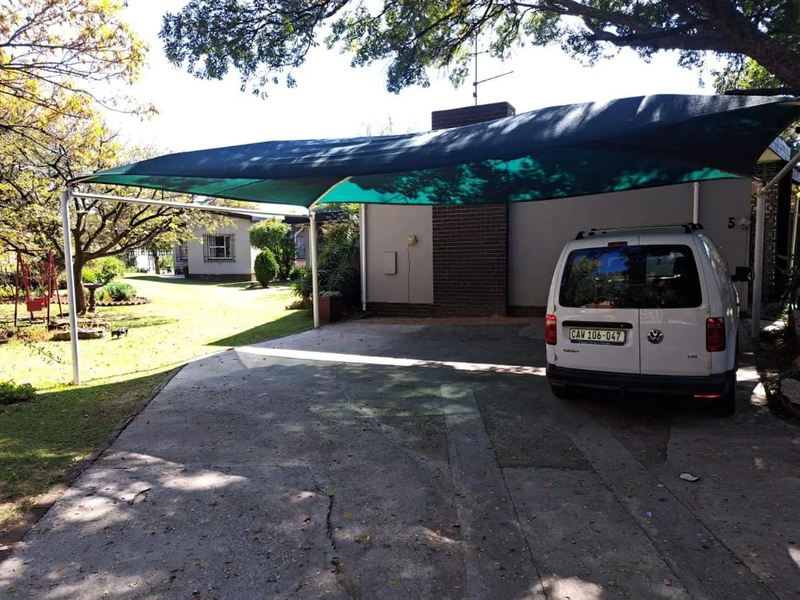 Debbie's Den