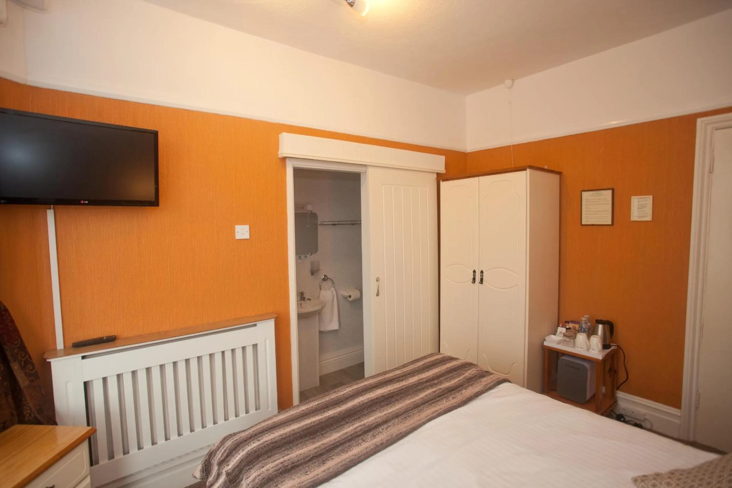 Bedroom, Bed in The Clydesdale