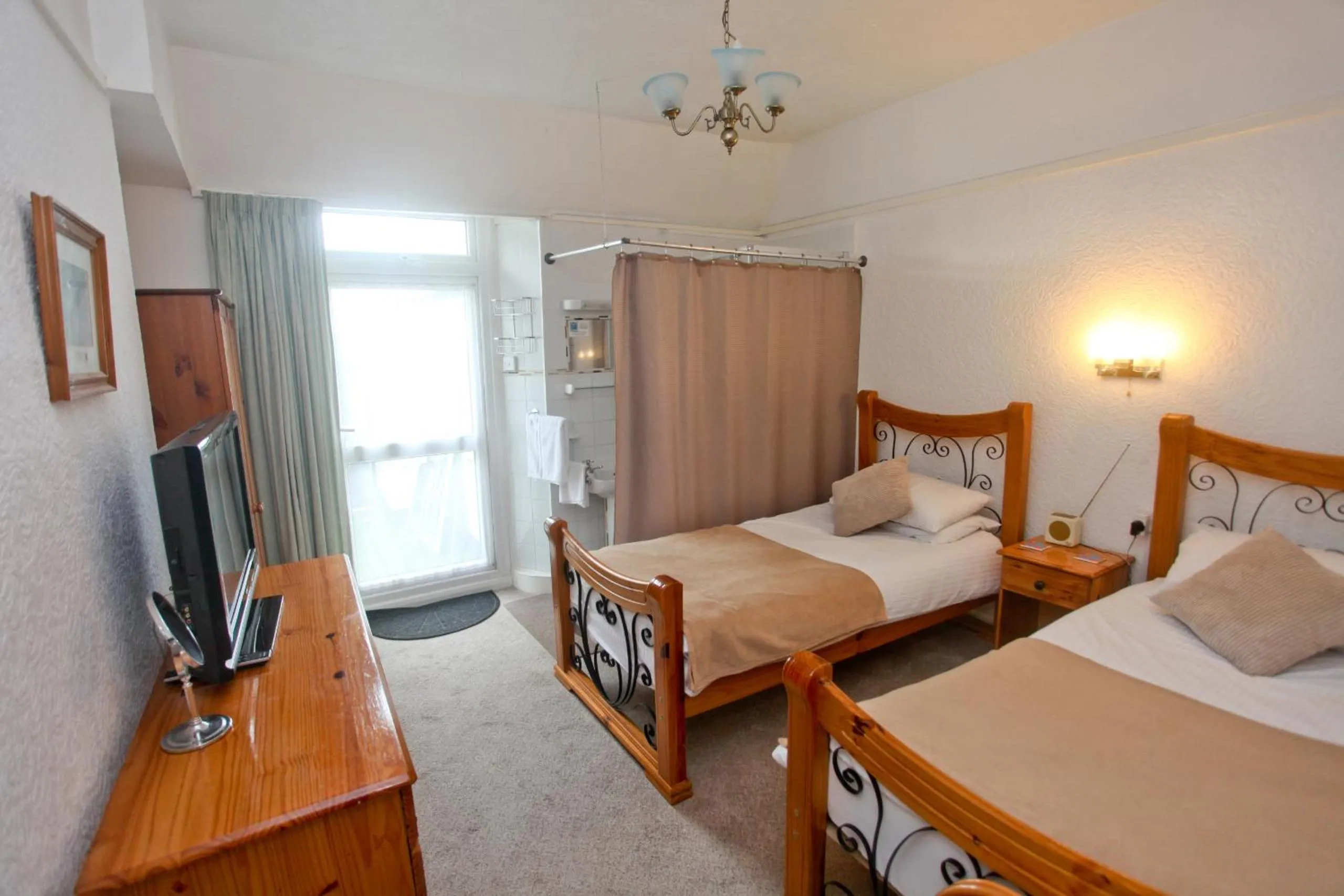 Bedroom, Bed in The Clydesdale