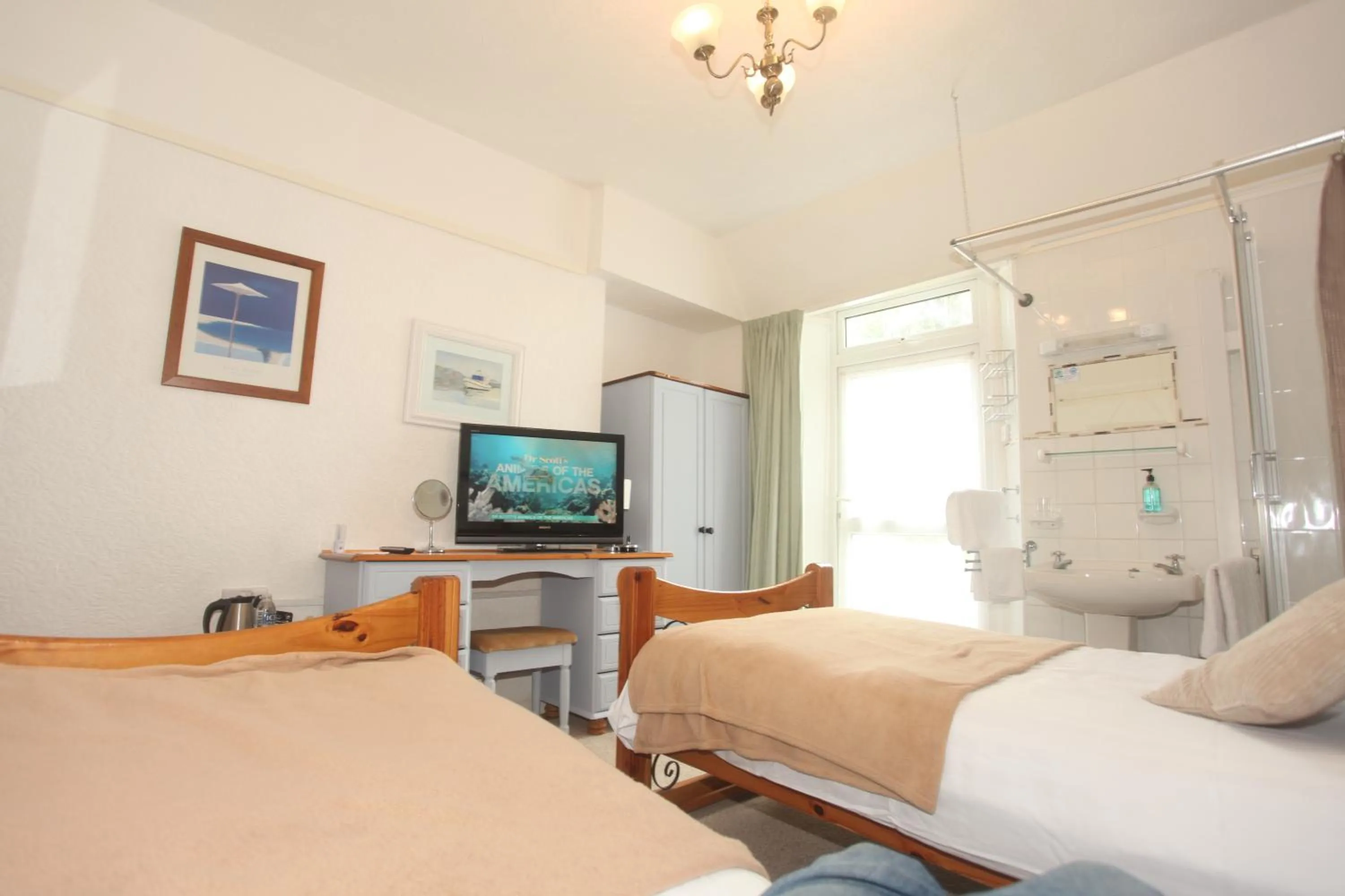 Bedroom, Bed in The Clydesdale