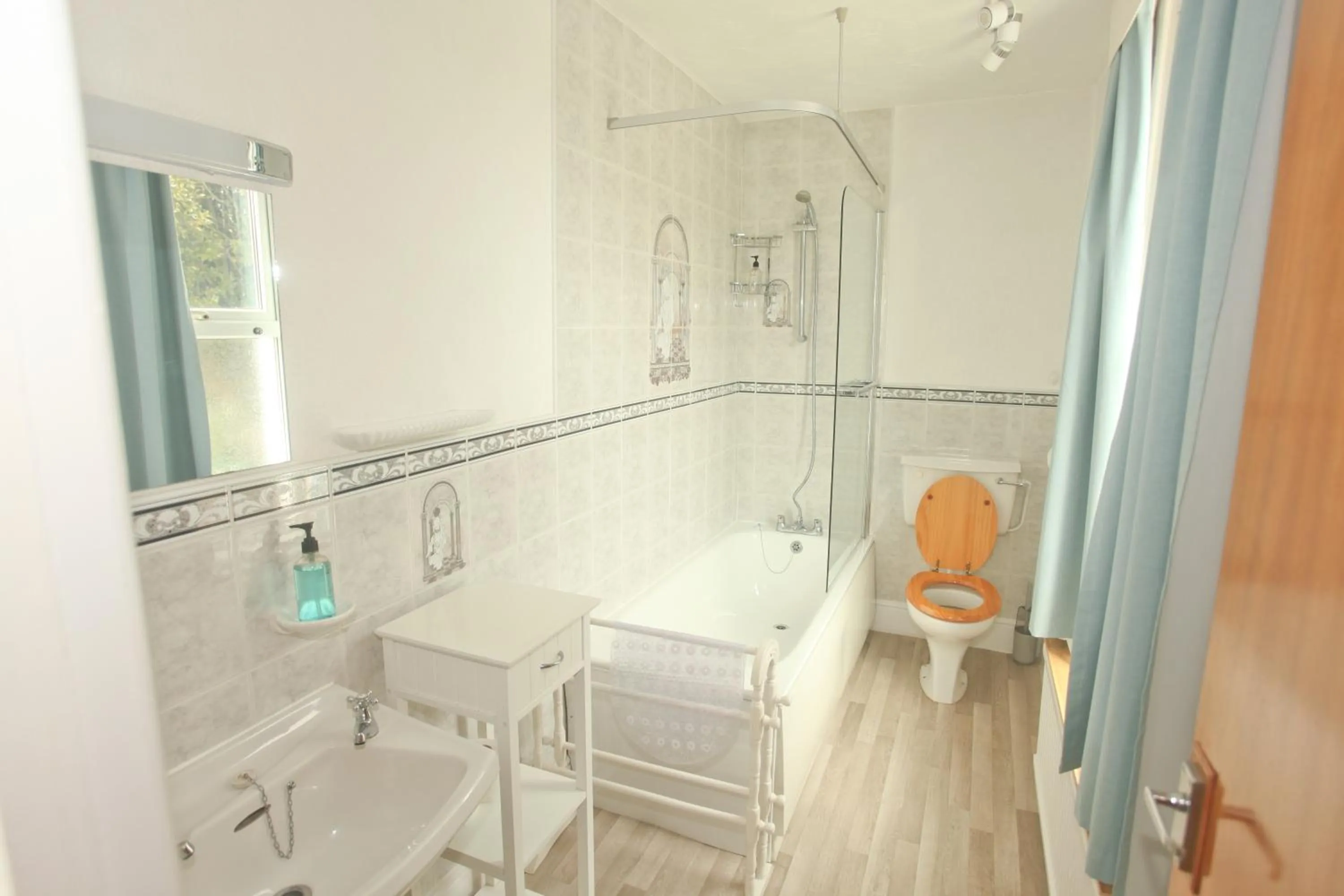 Bathroom in The Clydesdale