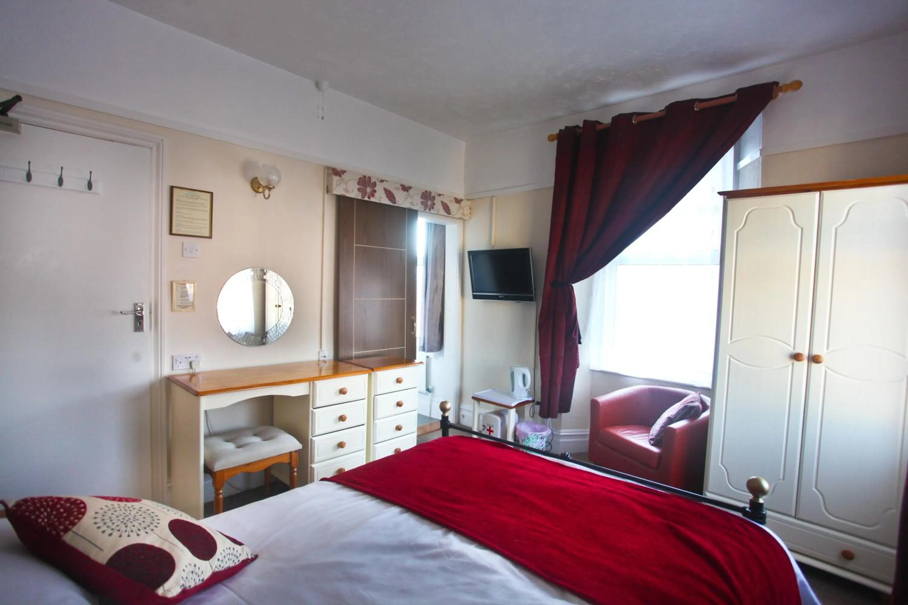 Bedroom, Bed in The Clydesdale