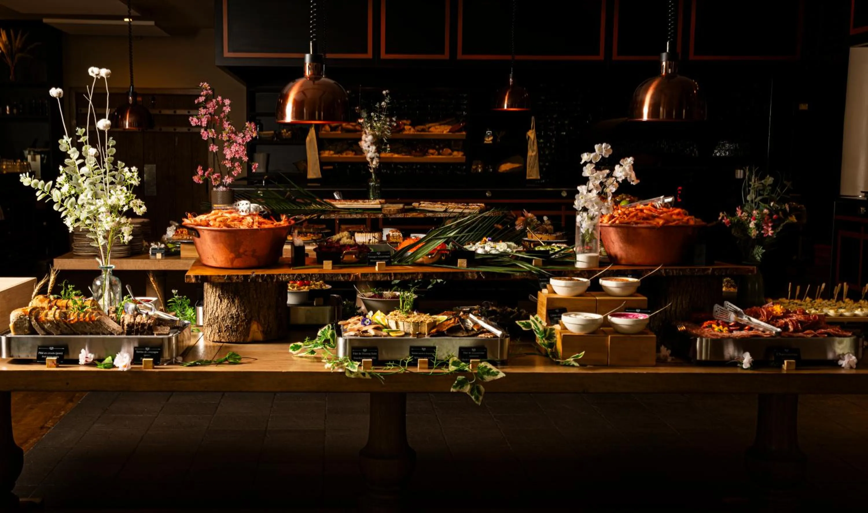 Restaurant/places to eat in Dream Castle Hotel Marne La Vallee