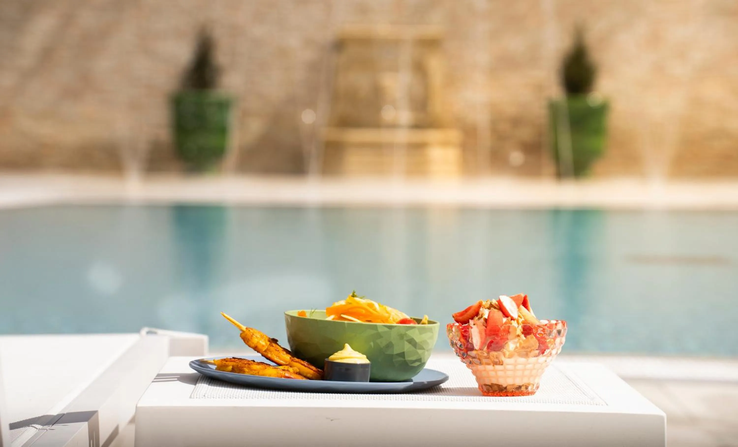 Swimming pool in Dream Castle Hotel Marne La Vallee