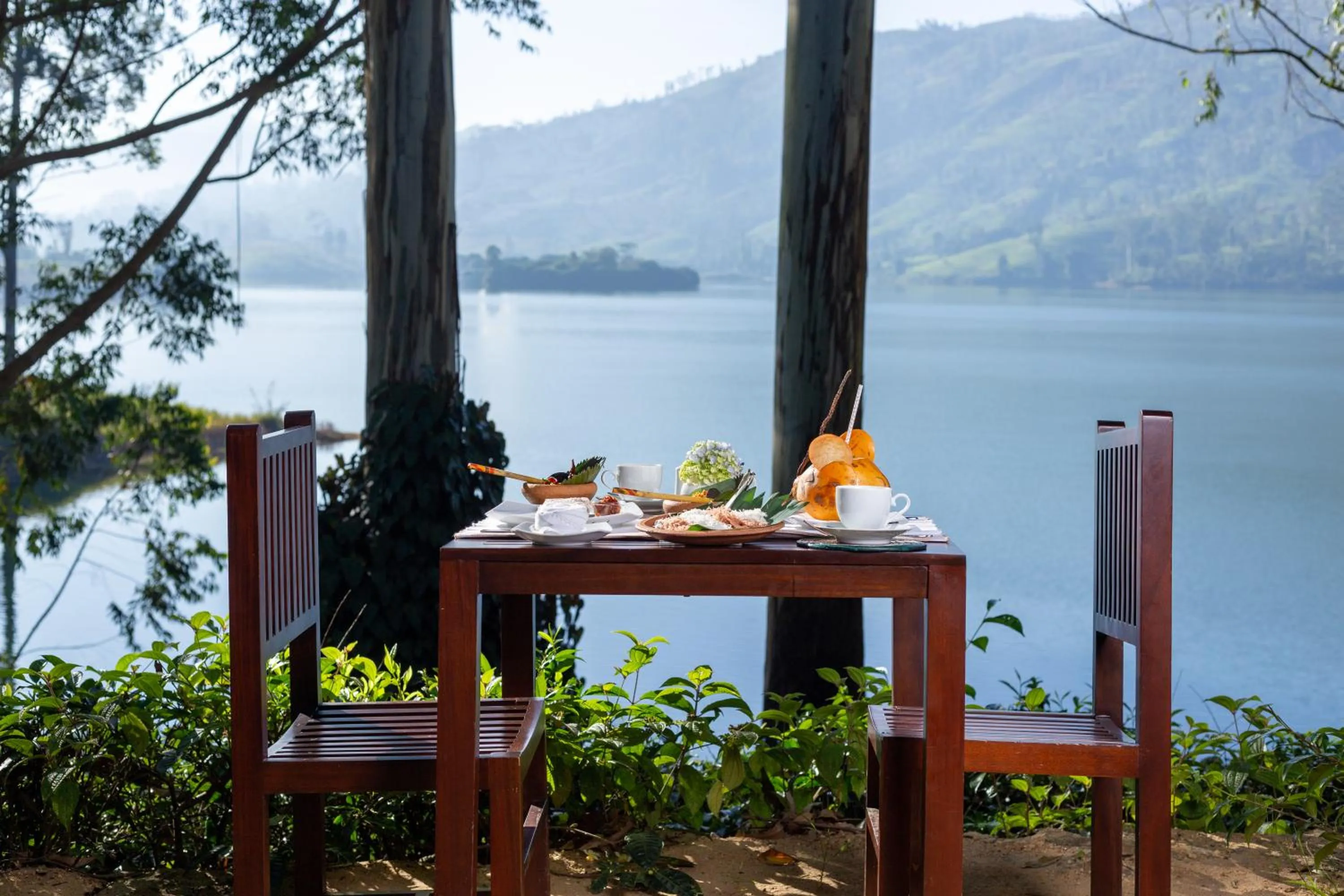 Food in The Farm Resorts