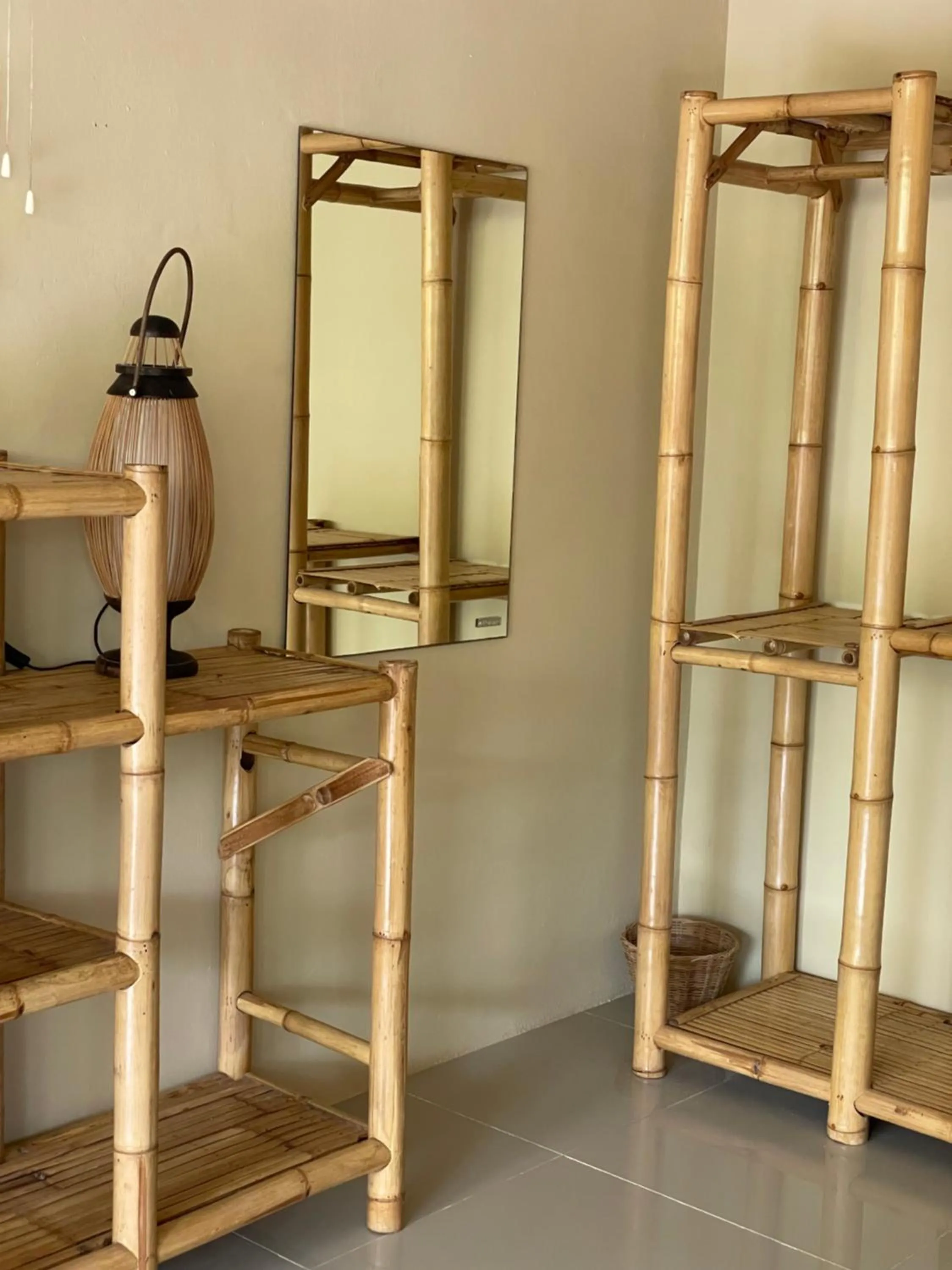 wardrobe in Mythai Guesthouse