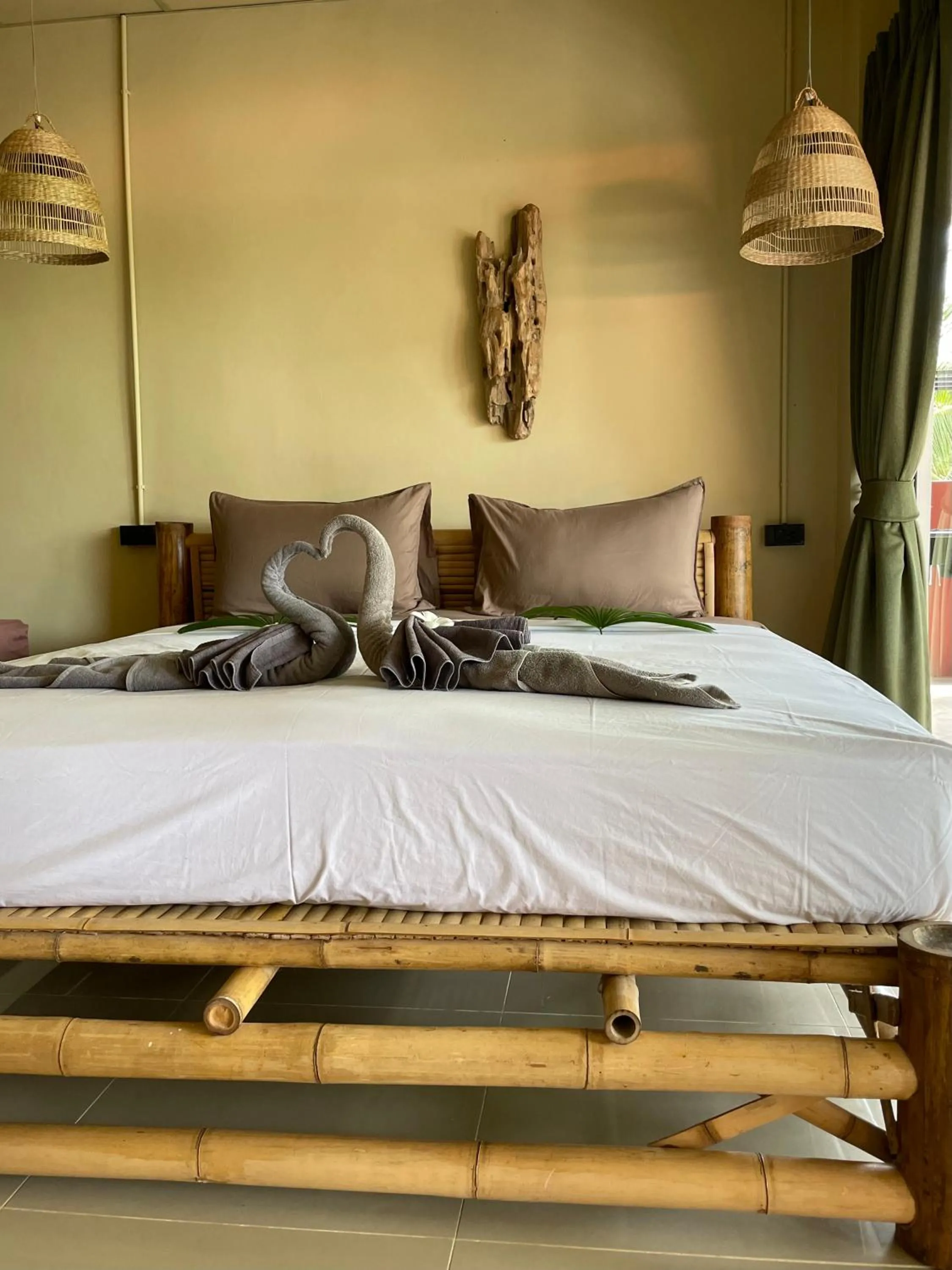 Bed in Mythai Guesthouse