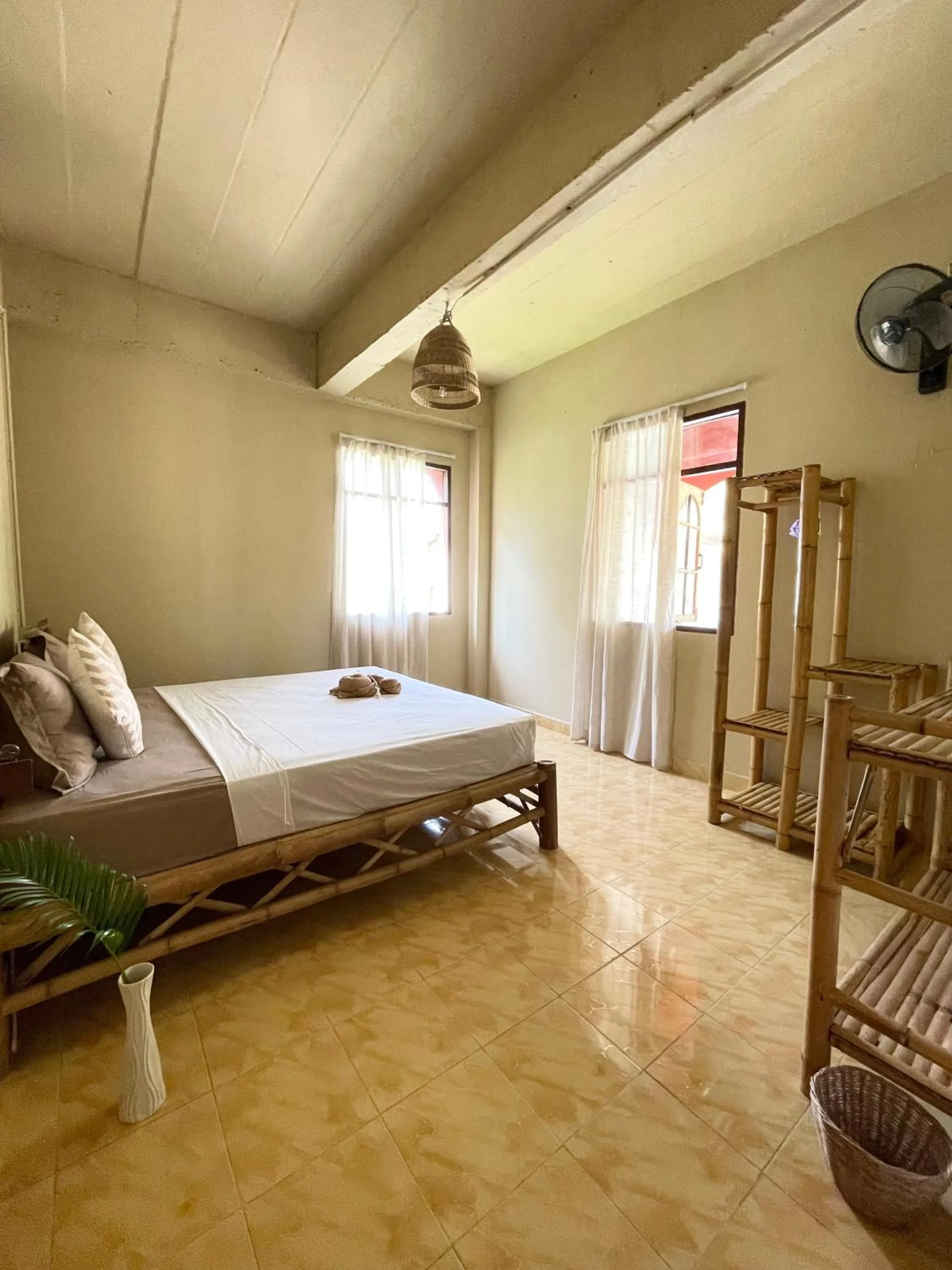Bedroom, Bed in Mythai Guesthouse