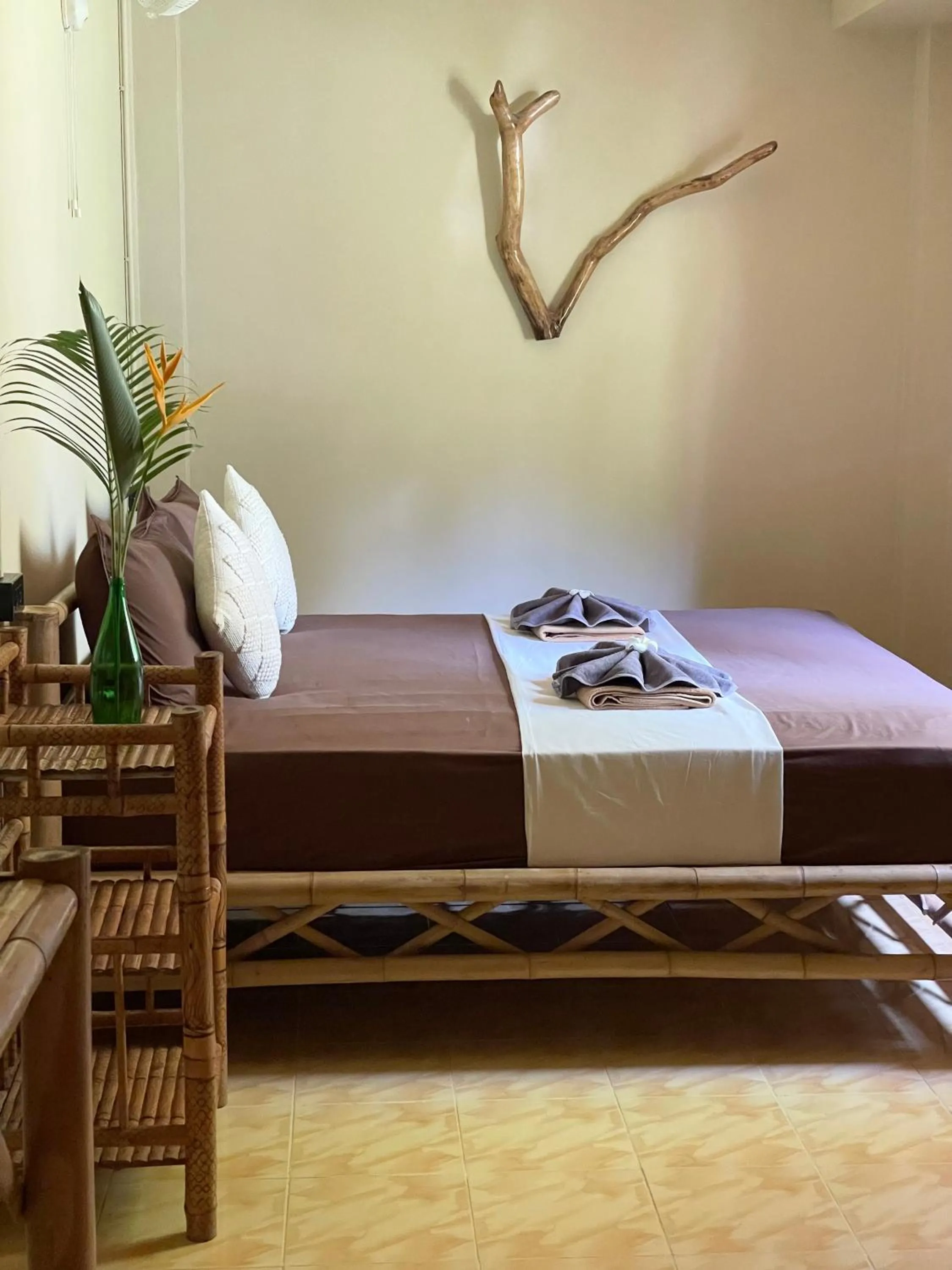 Bed in Mythai Guesthouse