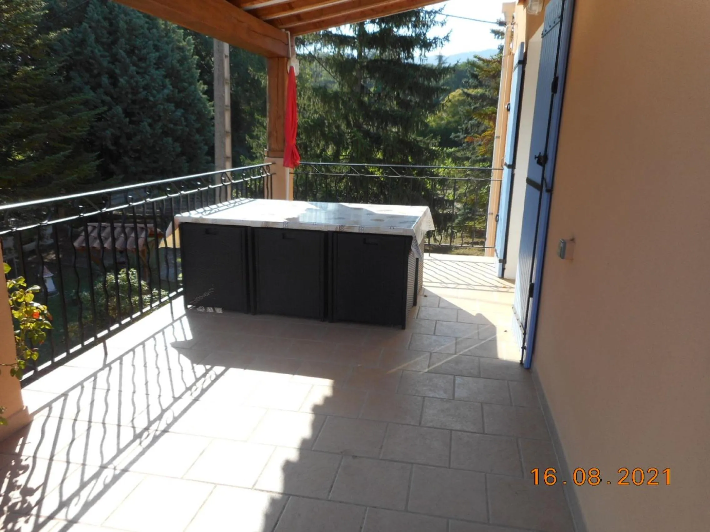 Balcony/Terrace in Le Rieufroid