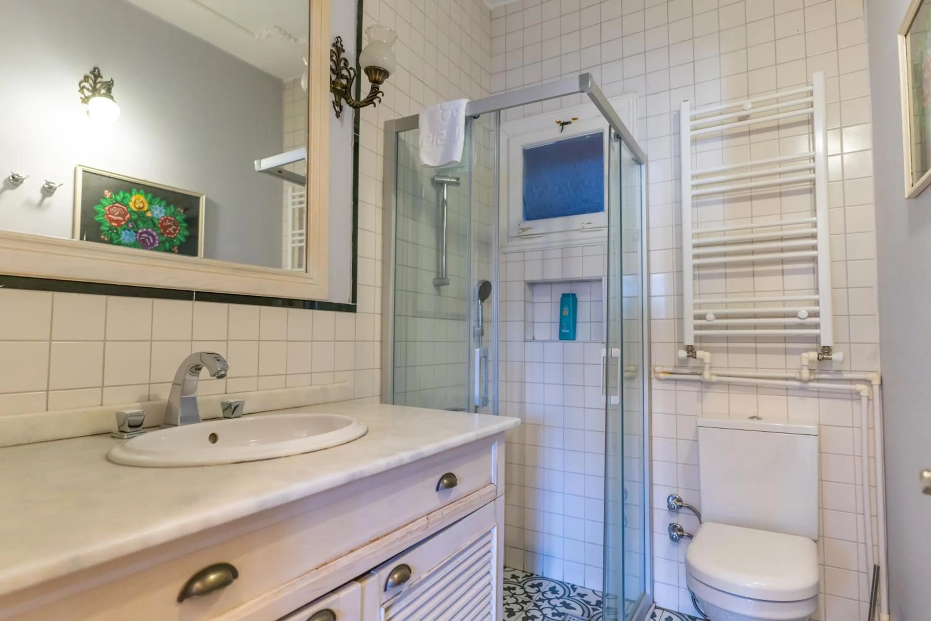 Shower in Büyük Konak İzmir