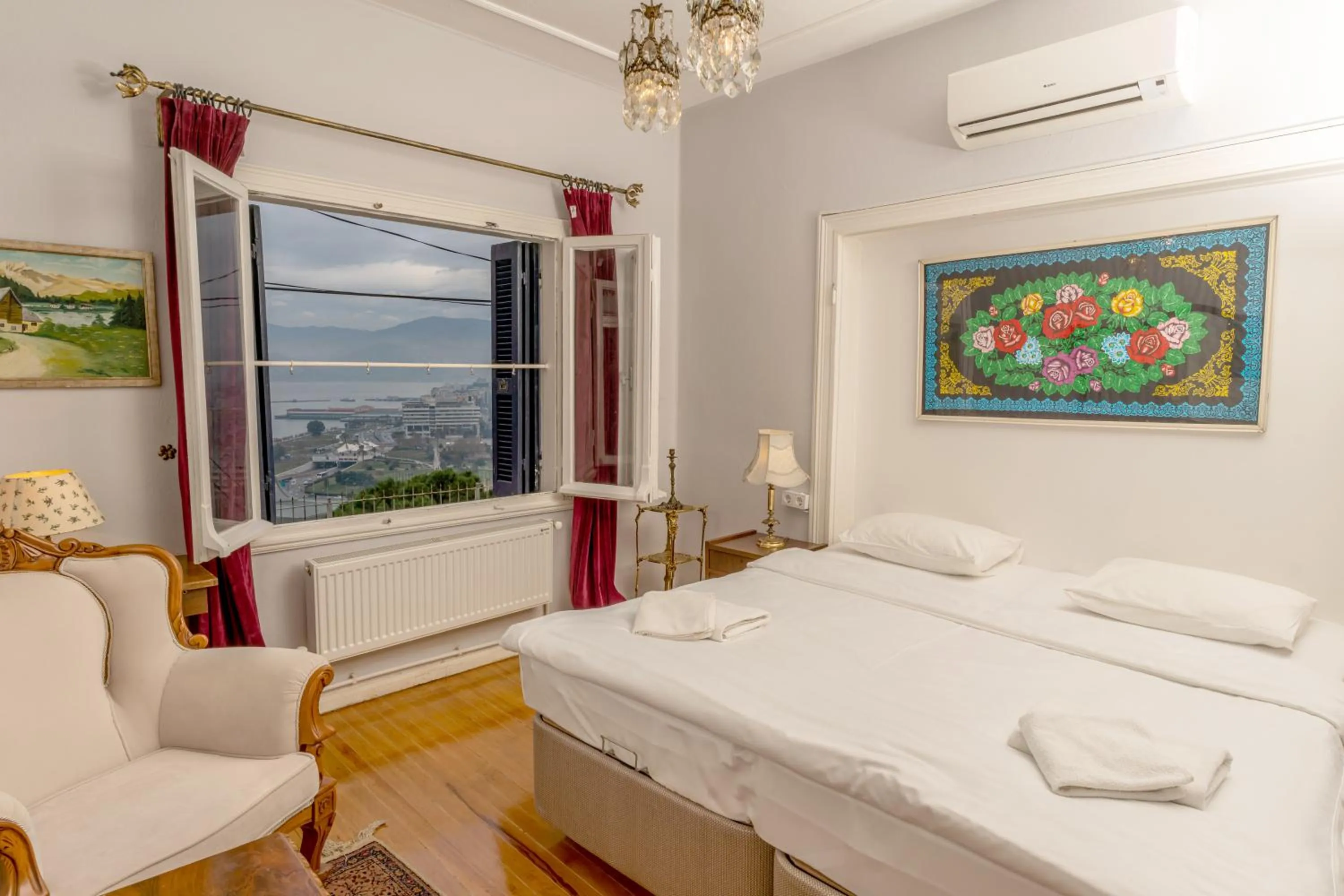 Bed in Büyük Konak İzmir