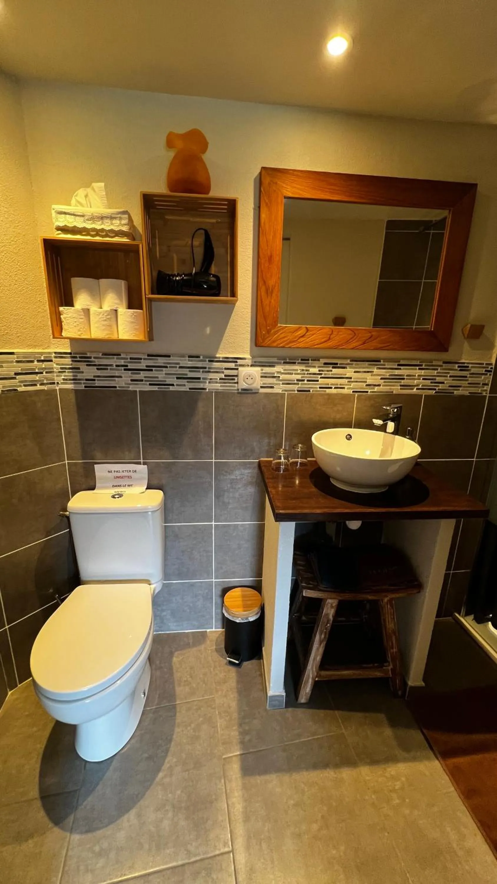 Bathroom in La Calade Chambres d'Hôtes & Espace Bien-Etre