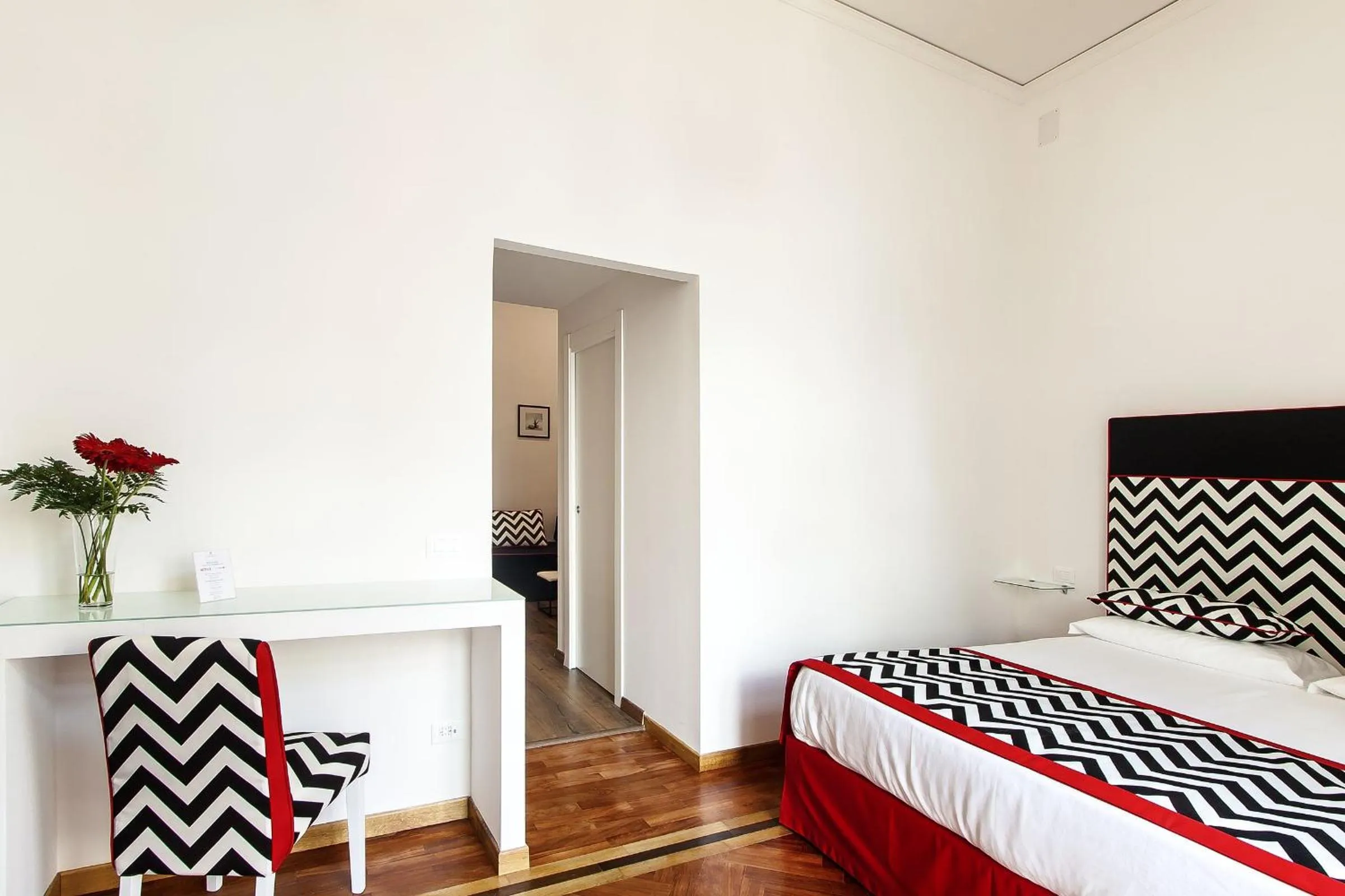 Photo of the whole room, Bed in Palazzo Starace