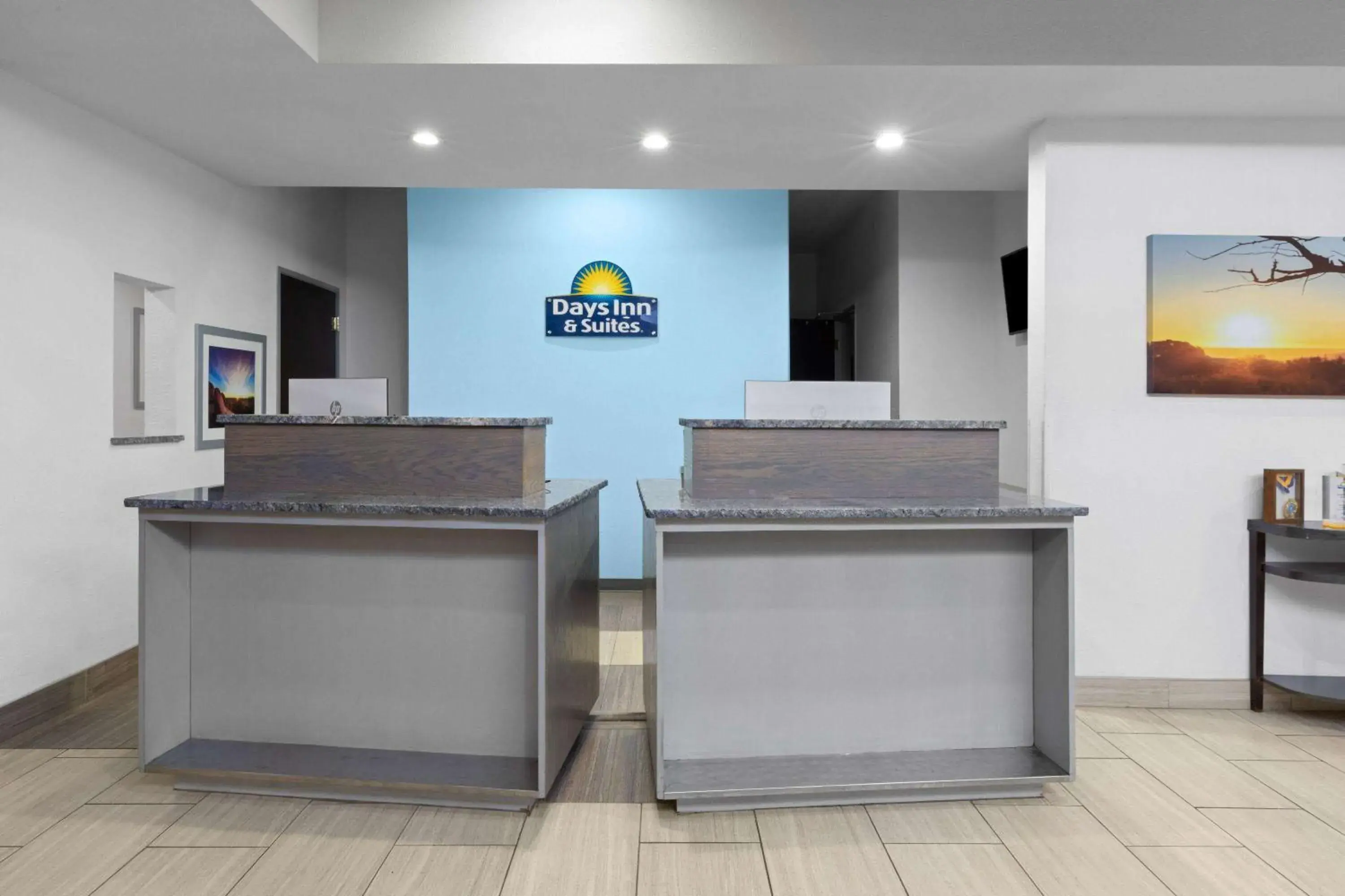 Lobby or reception in Days Inn & Suites by Wyndham Lubbock Medical Center Lobby or reception in Days Inn & Suites by Wyndham Lubbock Medical Center