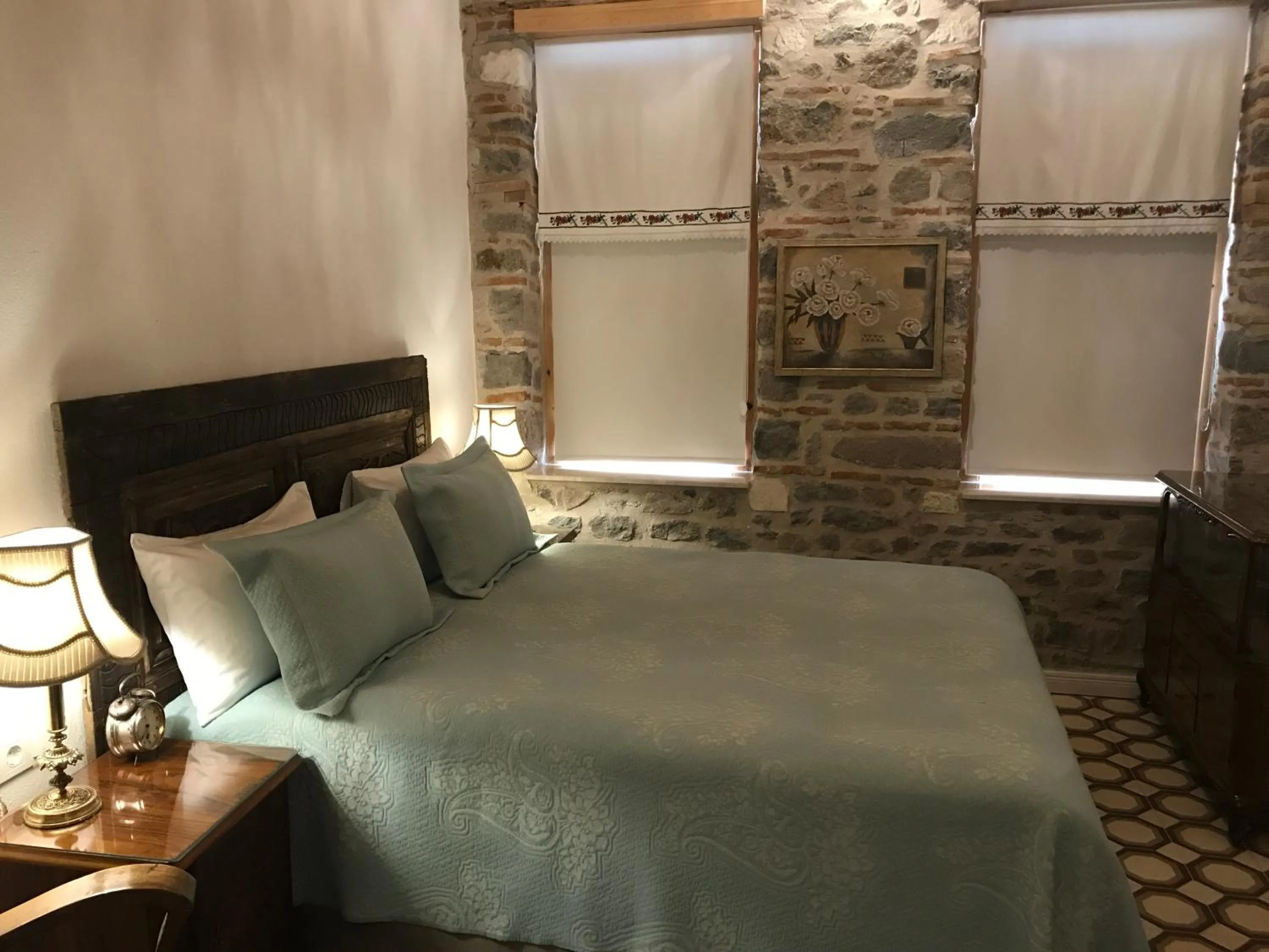 Decorative detail, Bed in Dutlu Konak