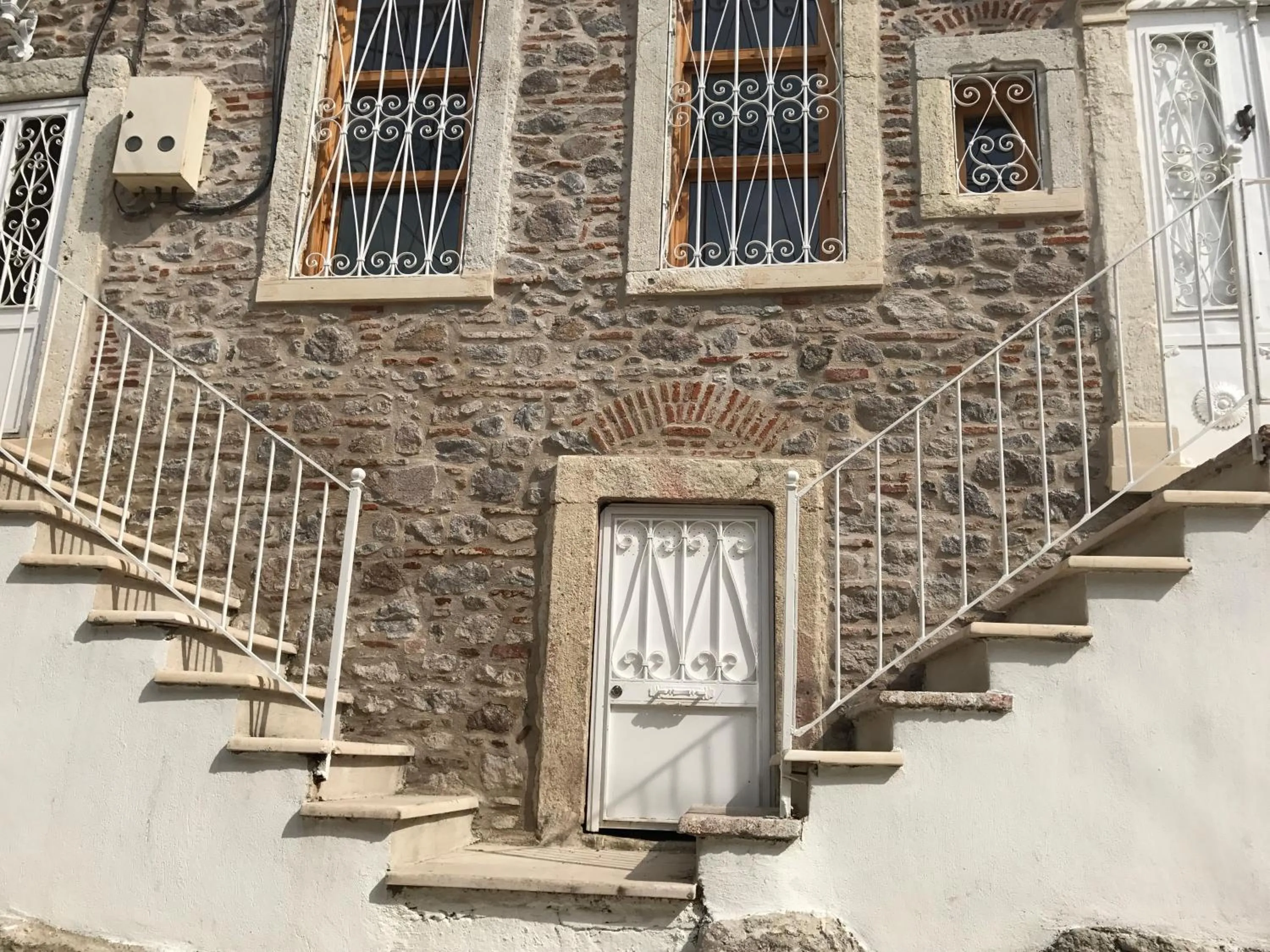 Property building in Dutlu Konak