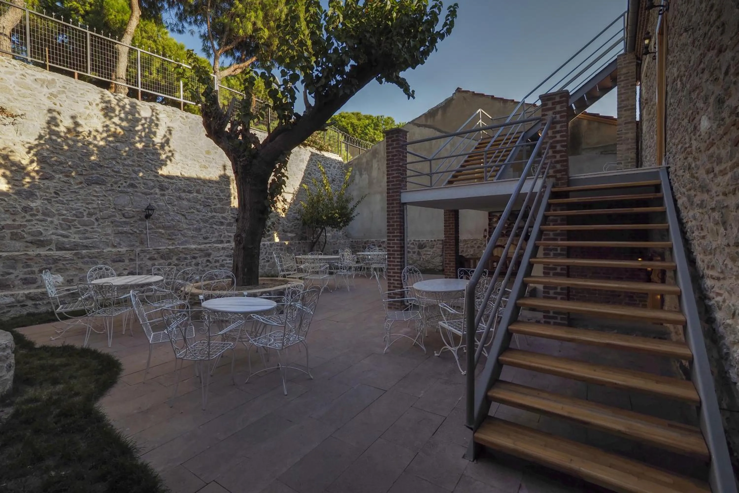 Garden in Dutlu Konak