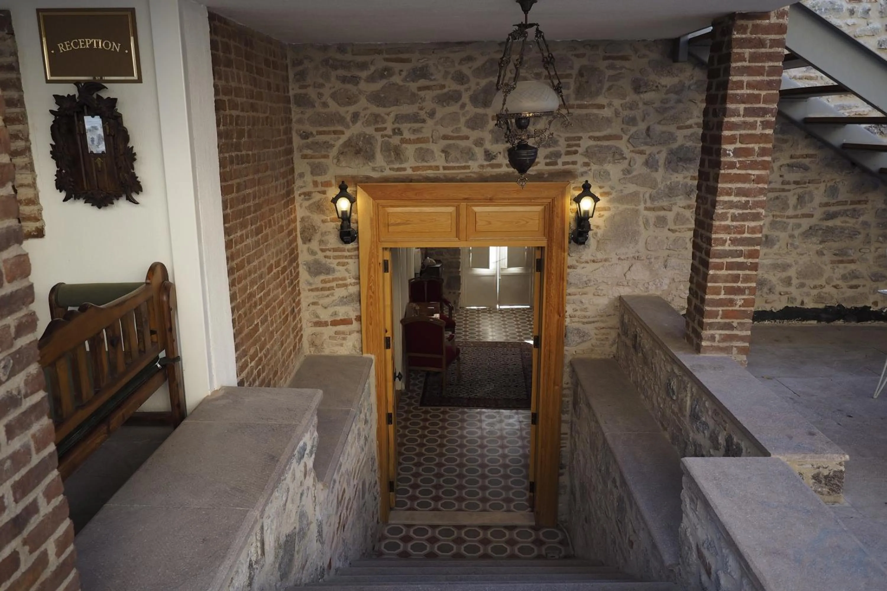 Facade/entrance in Dutlu Konak