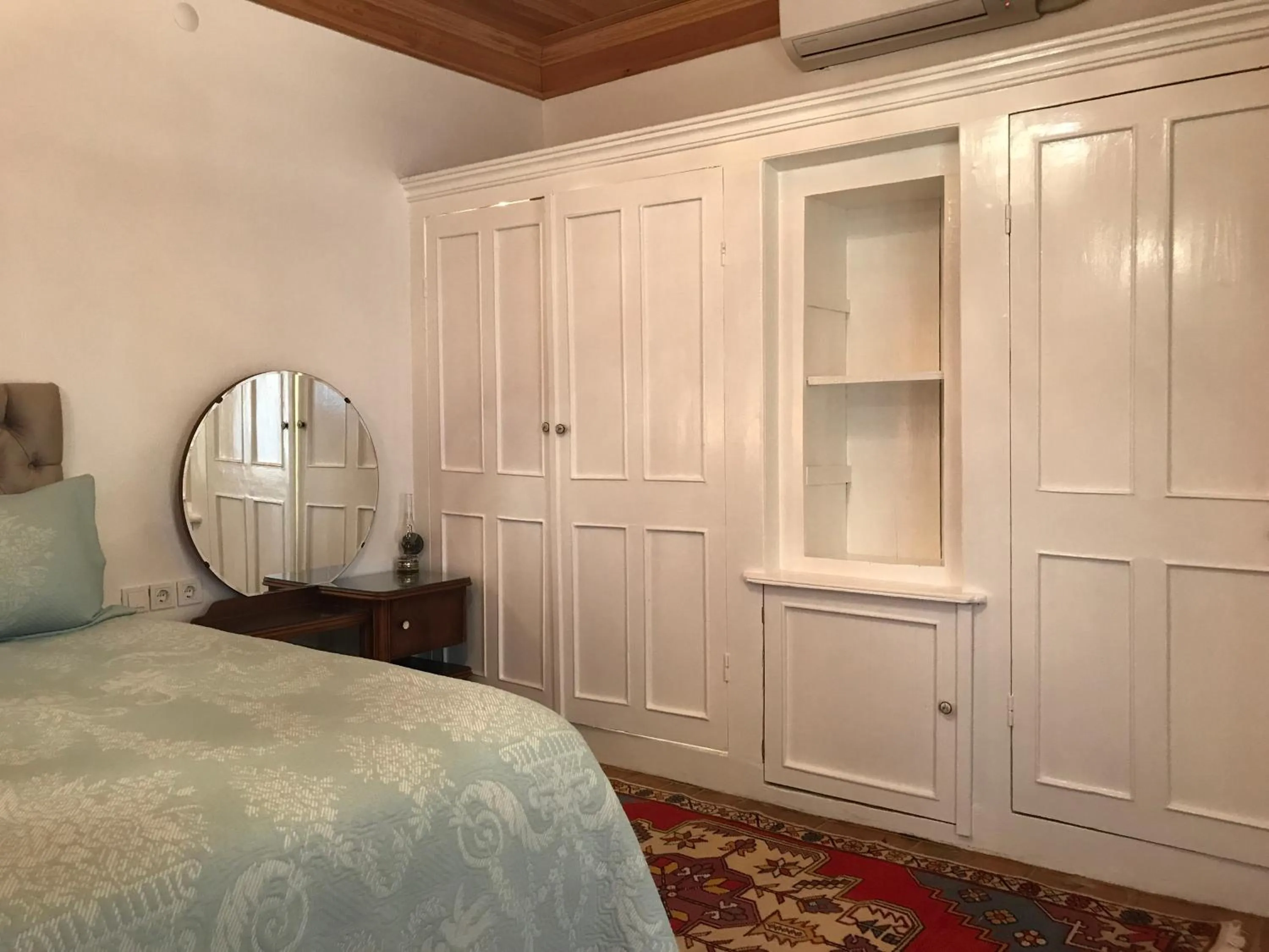 Decorative detail, Bed in Dutlu Konak