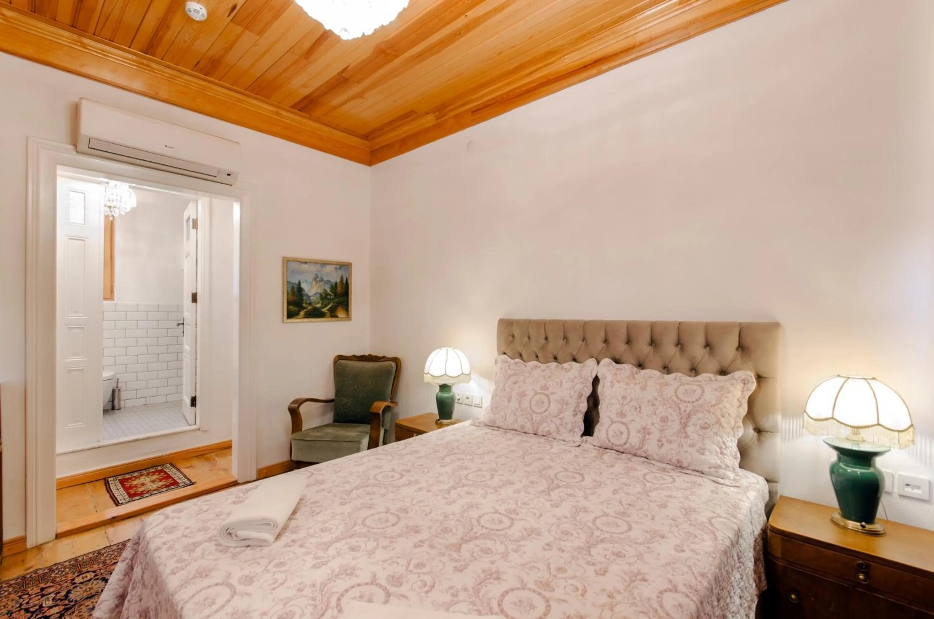 Bedroom, Bed in Dutlu Konak