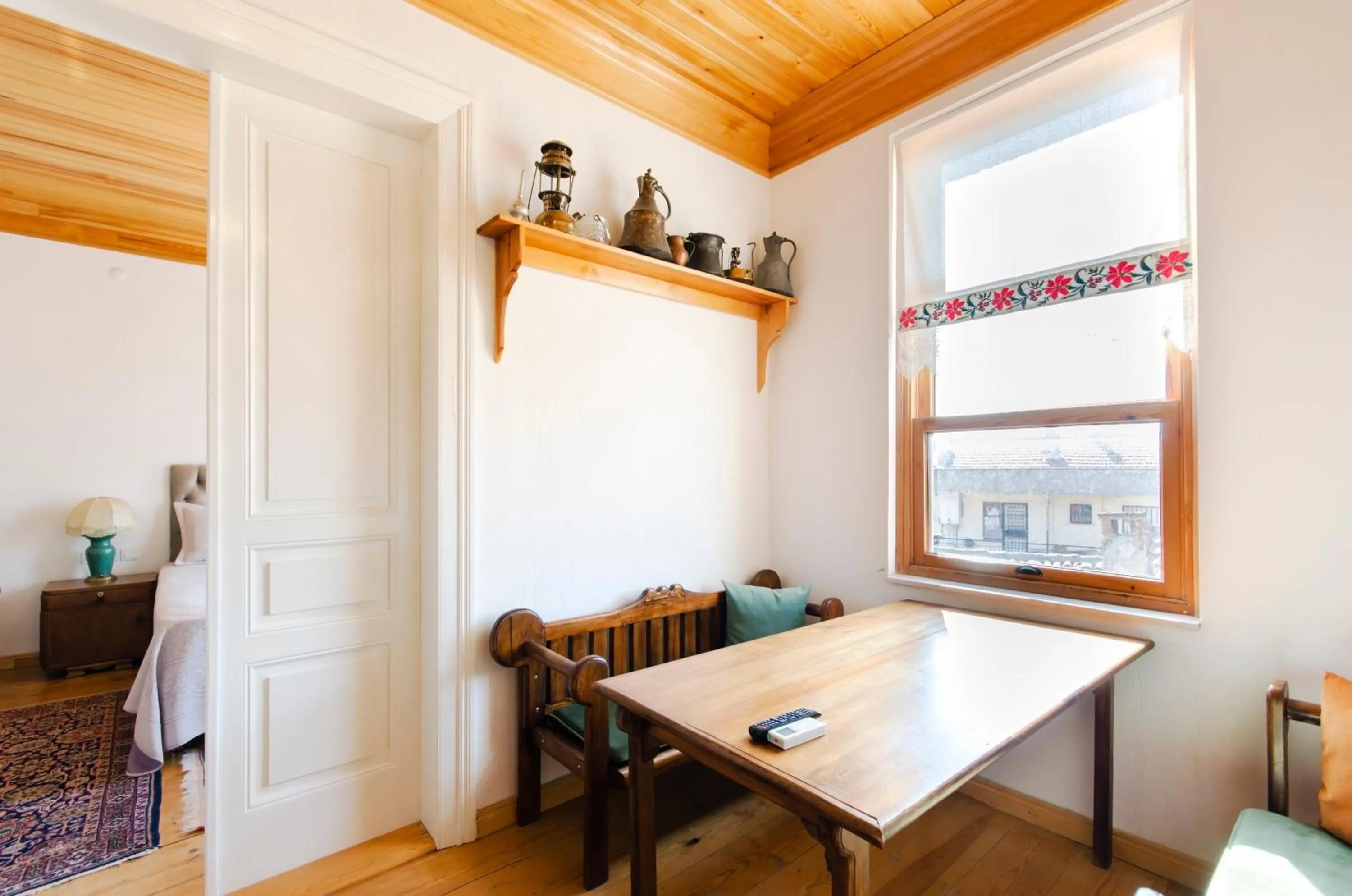 Seating area in Dutlu Konak