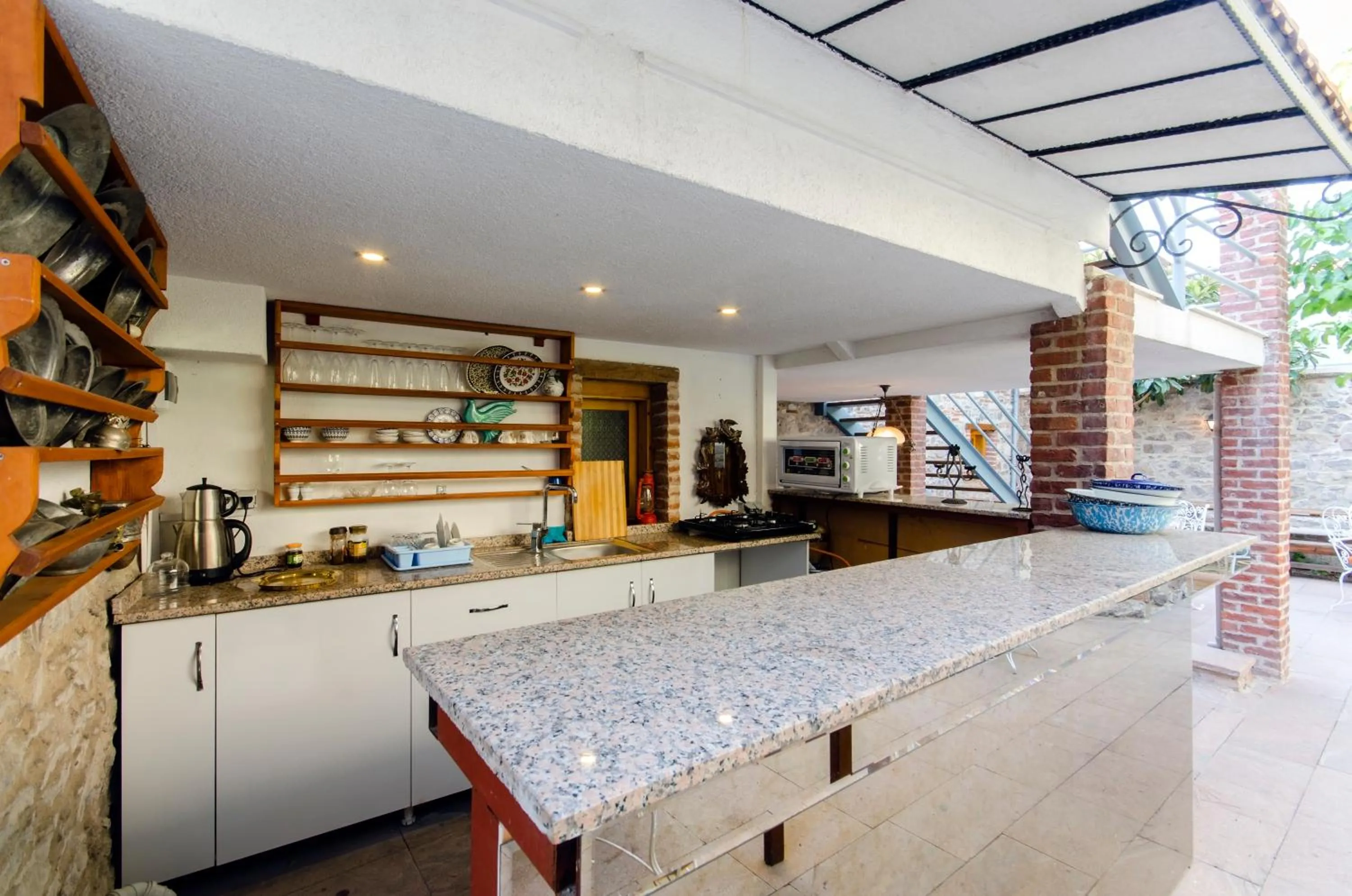 Communal kitchen in Dutlu Konak