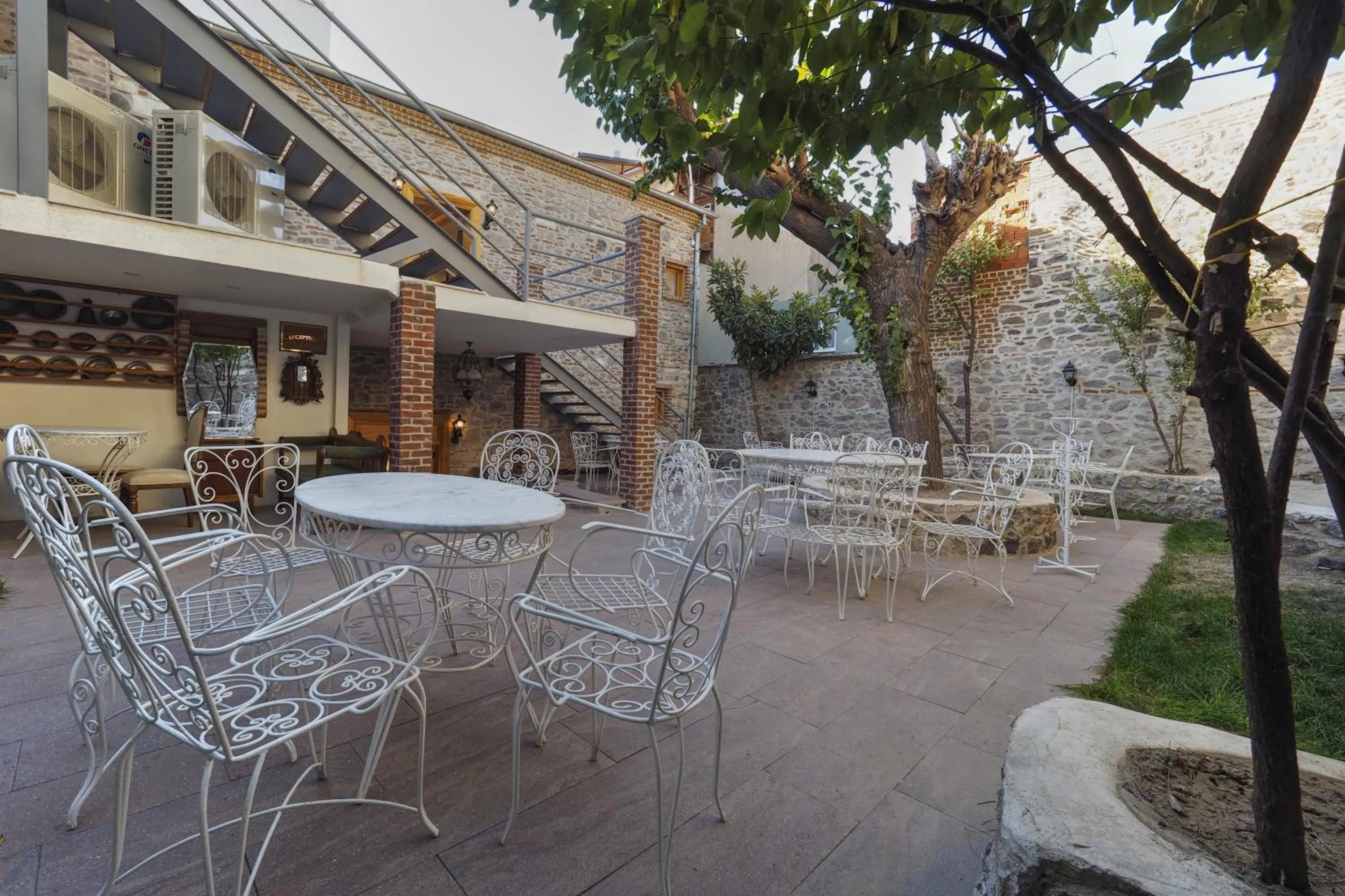 Garden view in Dutlu Konak