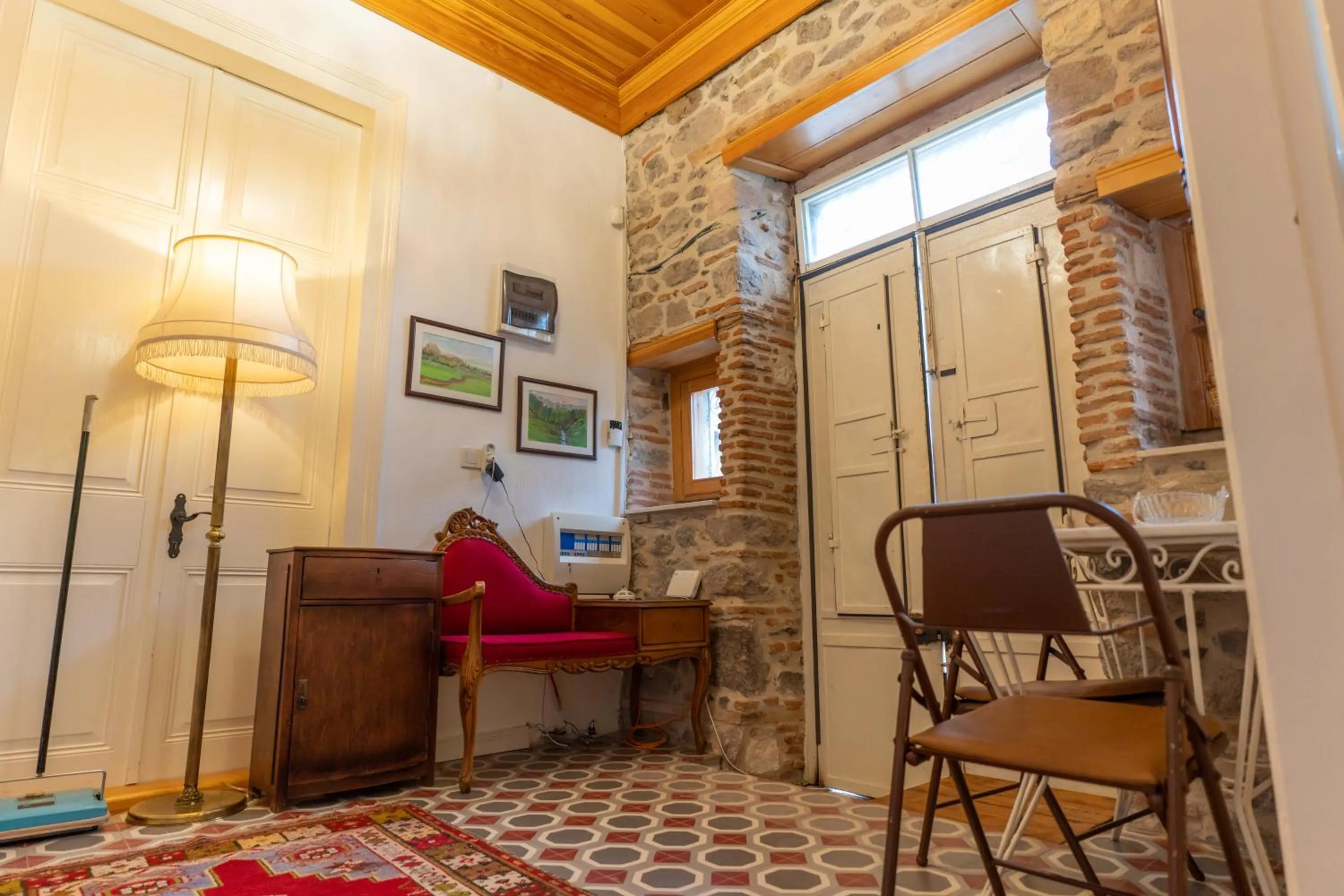 Seating area in Dutlu Konak