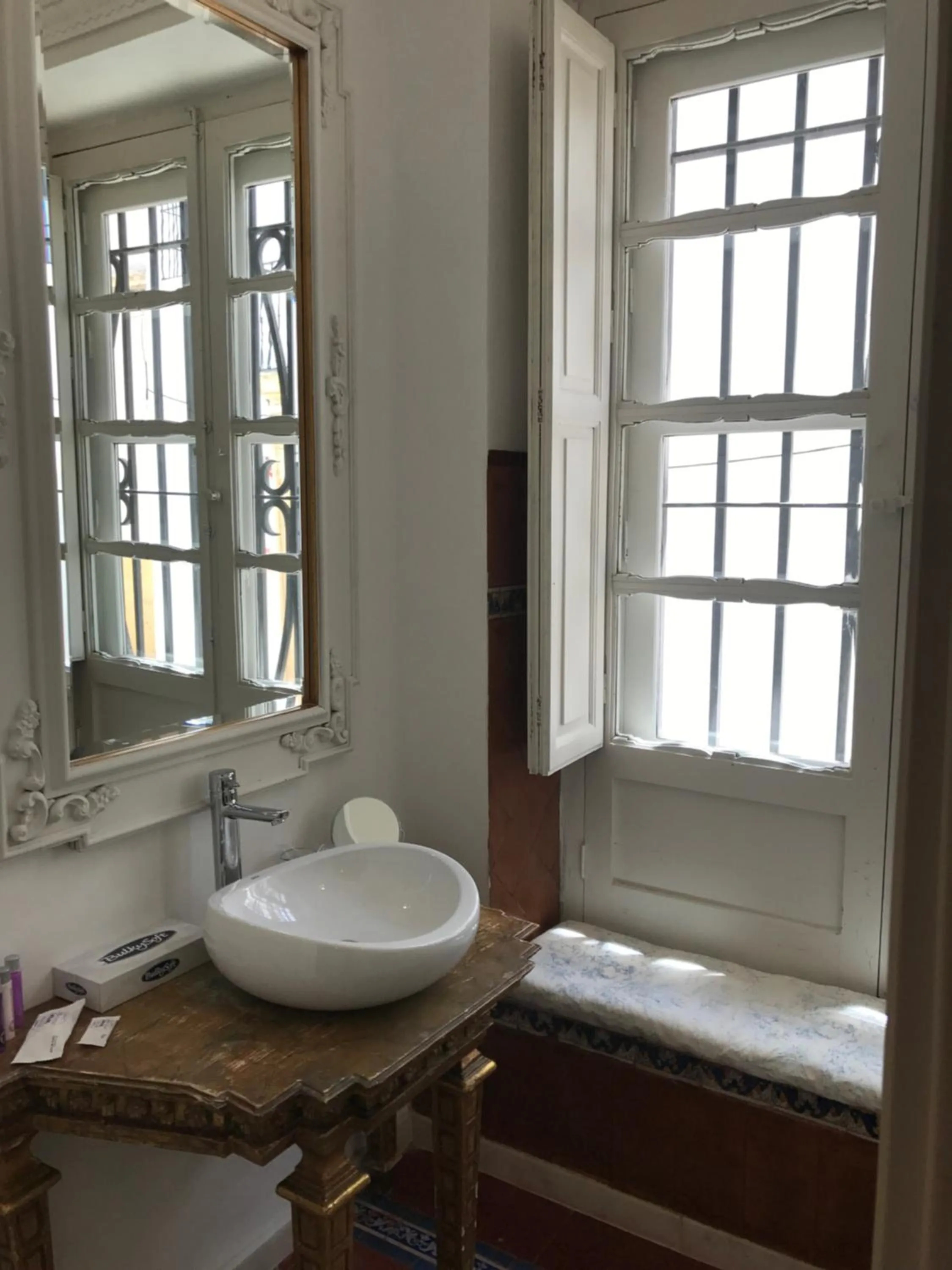 Bathroom in Casa Palacio VillaZambra