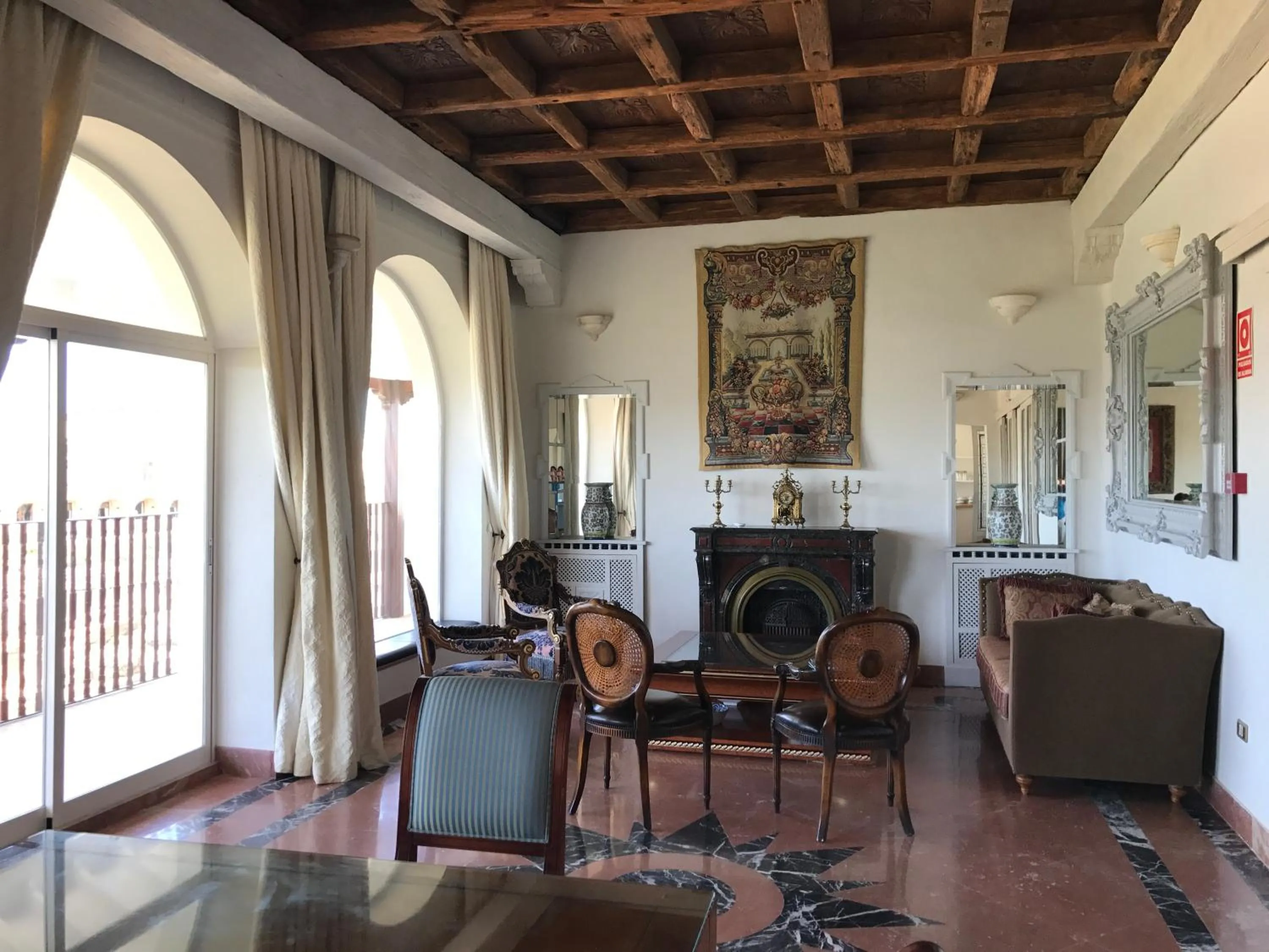 Lounge or bar in Casa Palacio VillaZambra