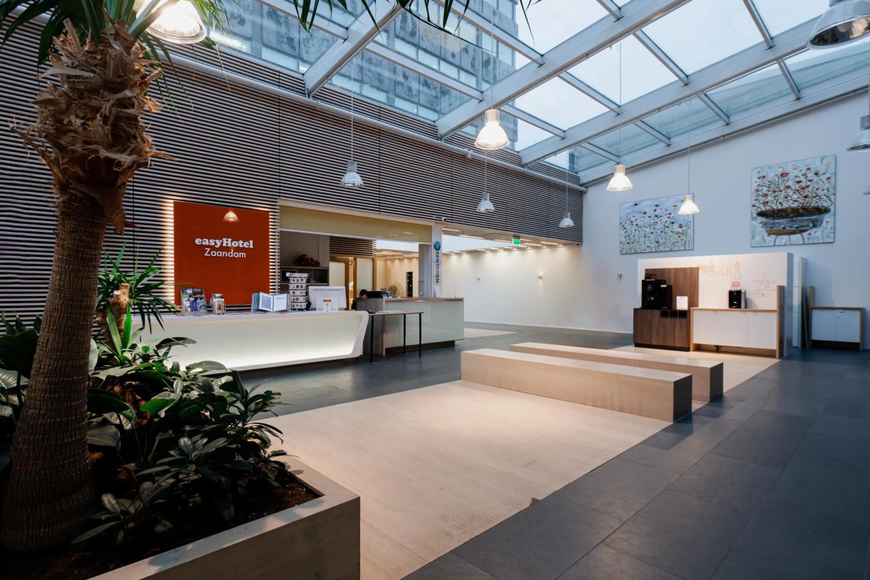 Lobby or reception in easyHotel Amsterdam Zaandam