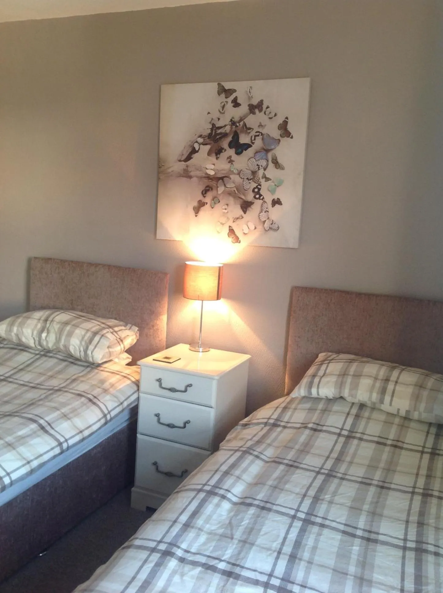 Twin Room with Shared Bathroom in The Peacock Inn