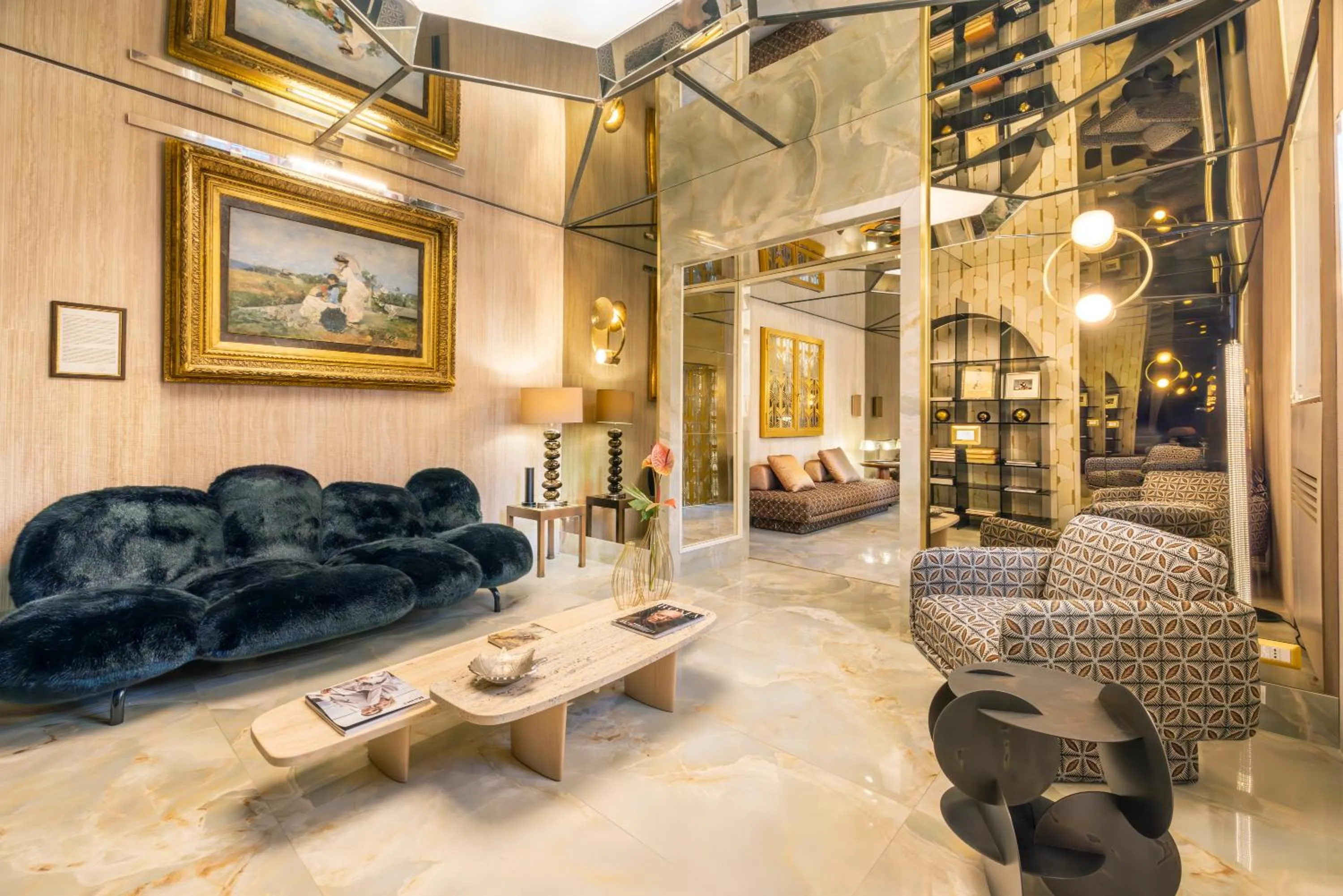 Lobby or reception in Hotel Palazzo Manfredi – Small Luxury Hotels of the World