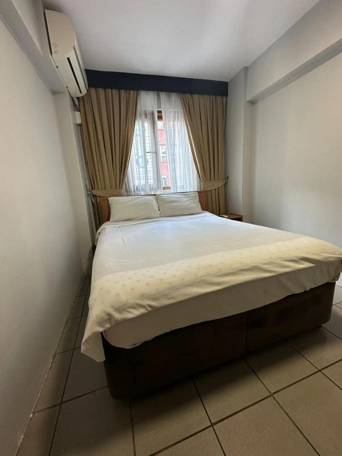 Photo of the whole room, Bed in Hotel Semih