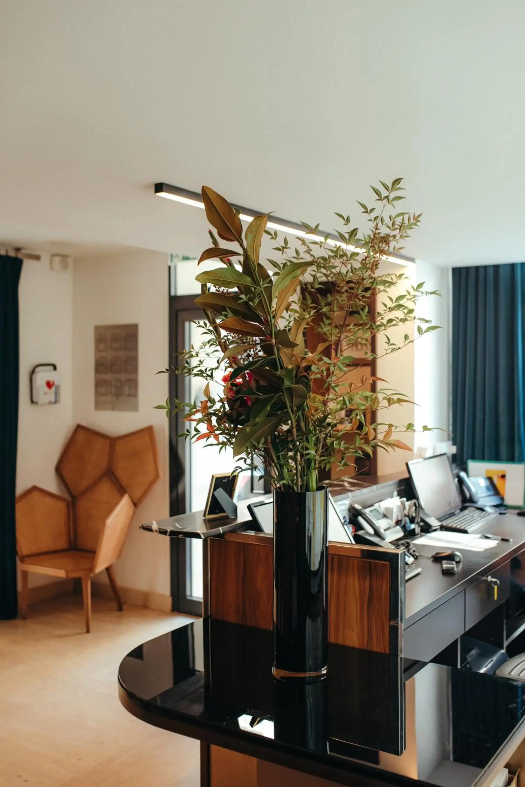 Lobby or reception in Hotel Eiffel Blomet Lobby or reception in Hotel Eiffel Blomet