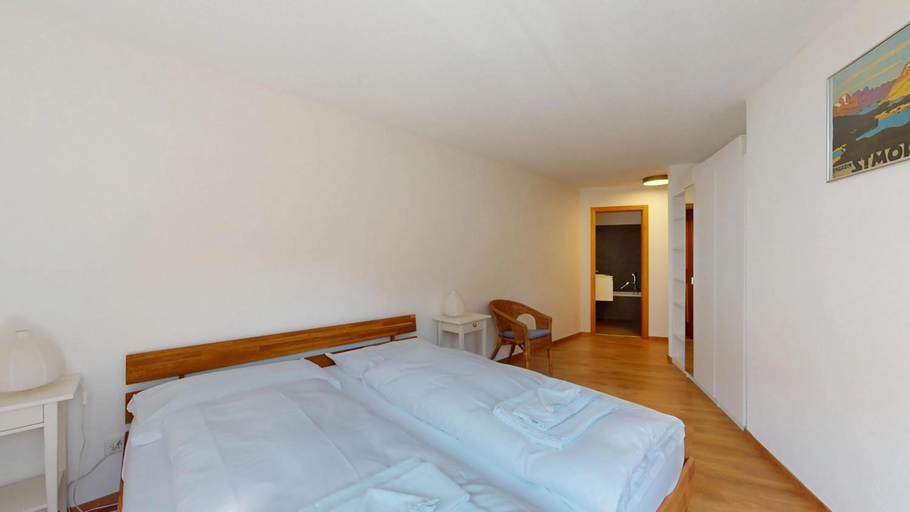 Bed in Ludains 2/9