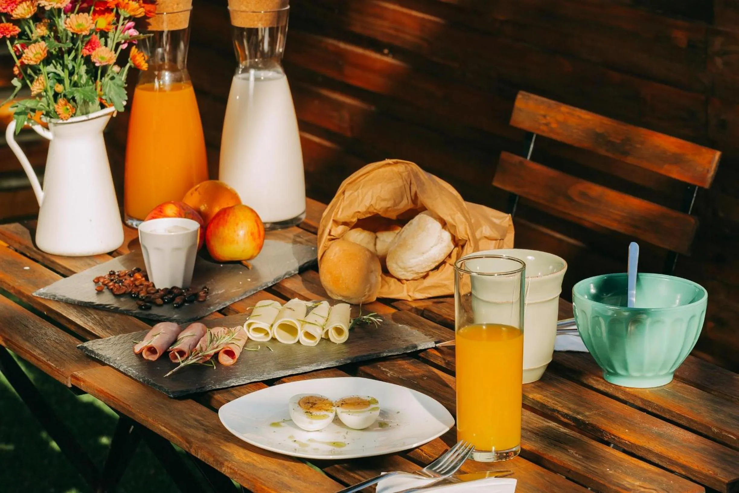 Restaurant/places to eat in Casa do Contador - Suites & Pool