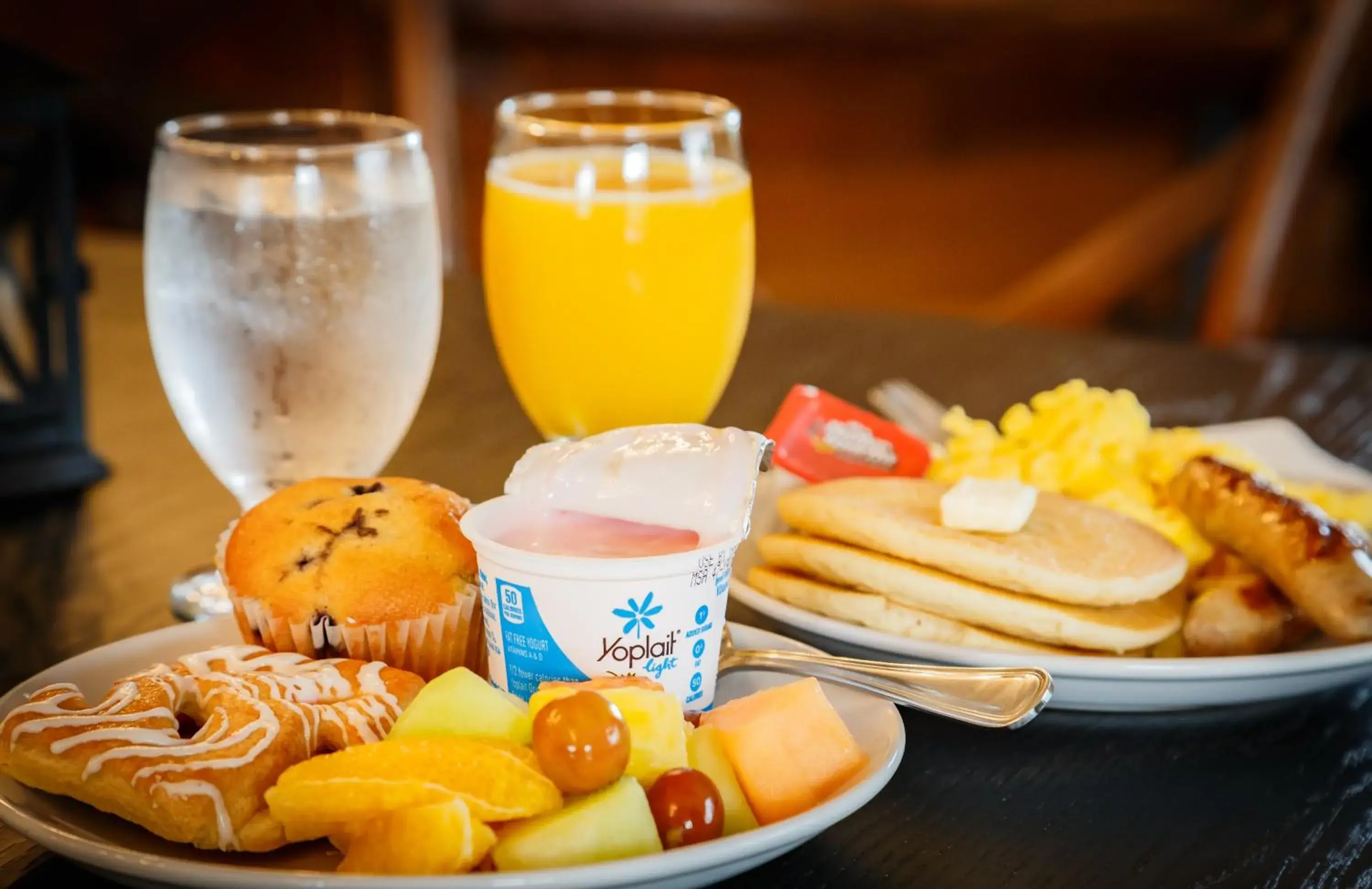 Breakfast in Flagship Inn Breakfast in Flagship Inn