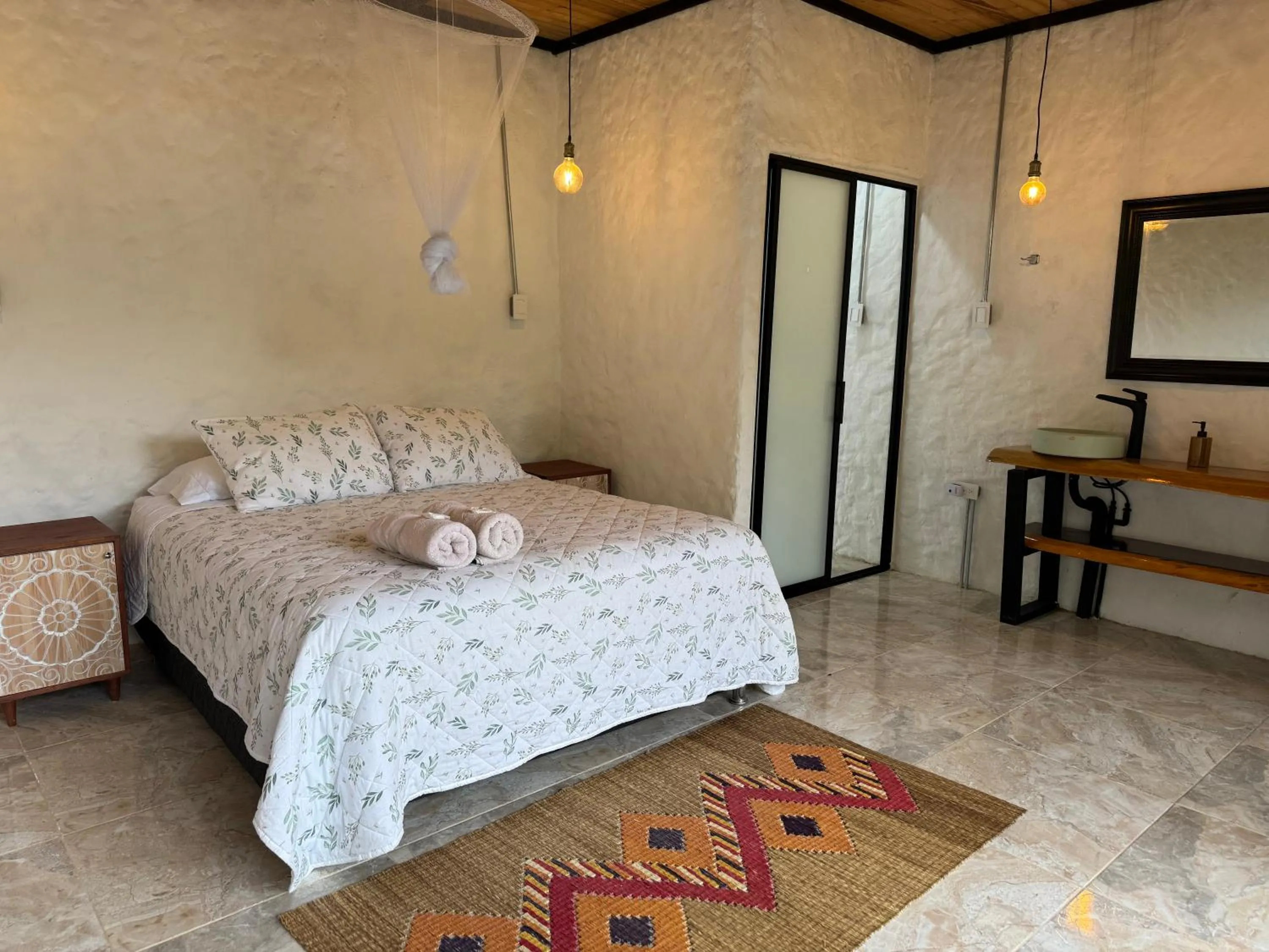 Bed in Colores de la Sierra