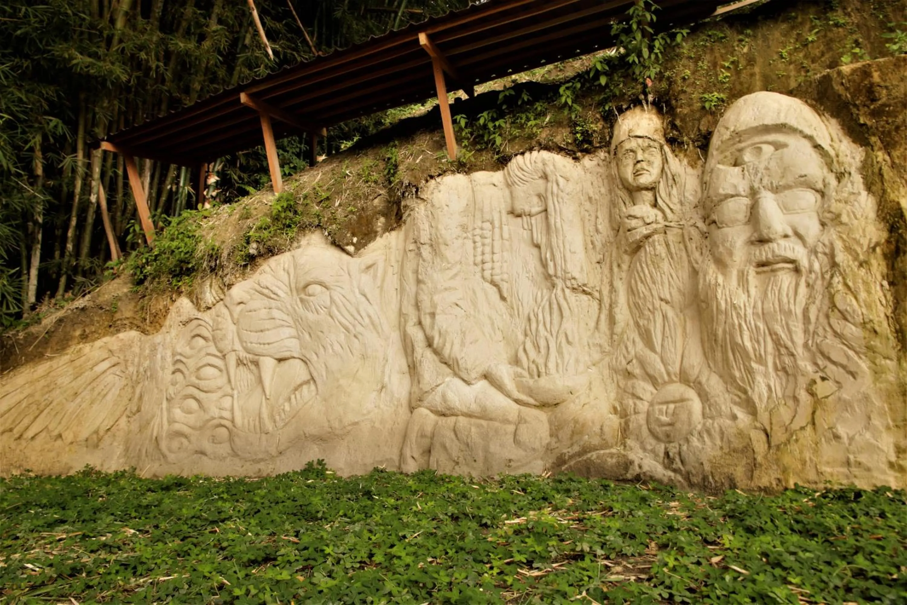 Facade/entrance in Colores de la Sierra