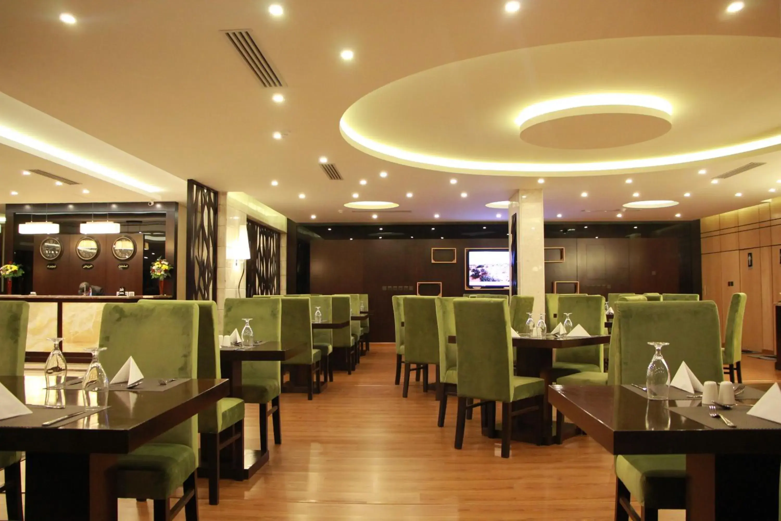 Restaurant/places to eat in AlMuhaidb Residence Alkhafji Restaurant/places to eat in AlMuhaidb Residence Alkhafji