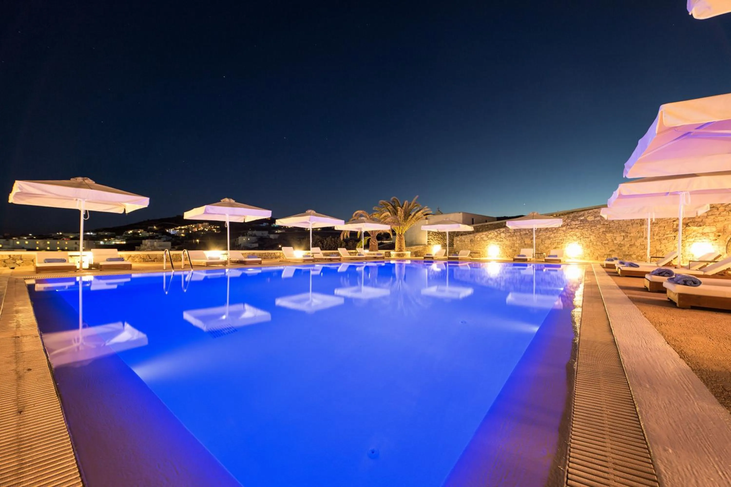 Swimming pool in Osom Resort